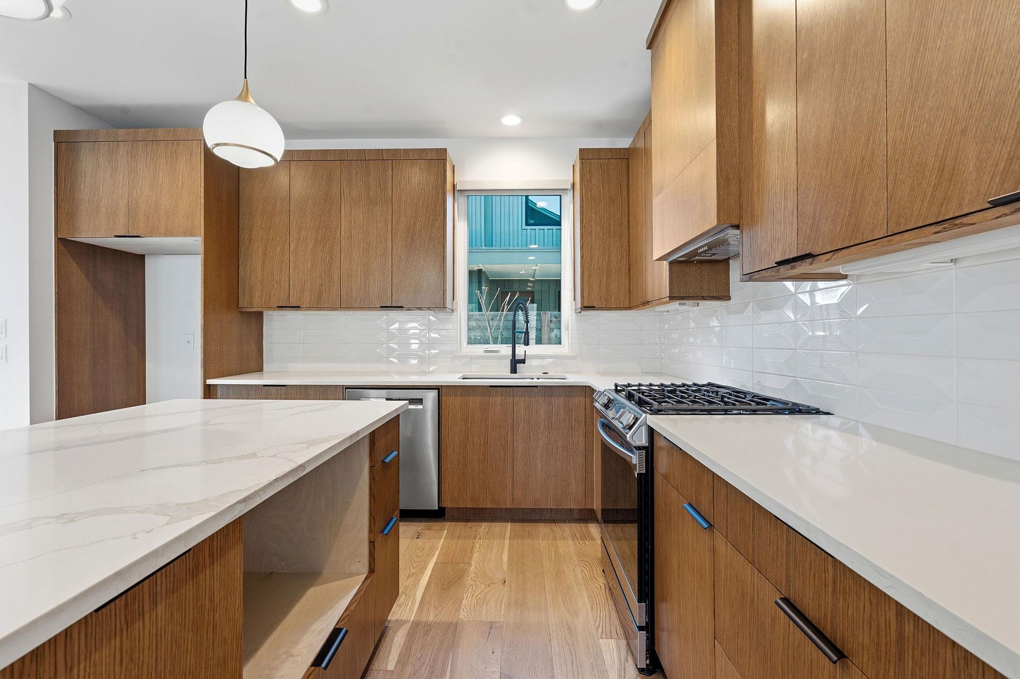 2921 Lyons Rd # 1, Austin, TX 78702