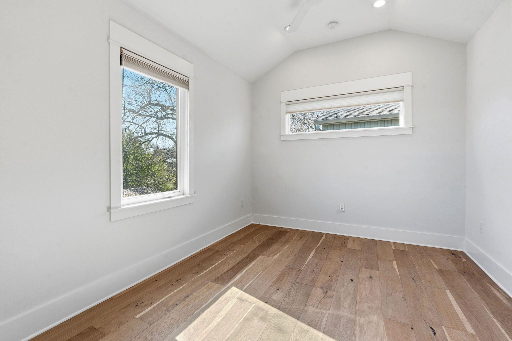 2921 Lyons Rd # 1, Austin, TX 78702