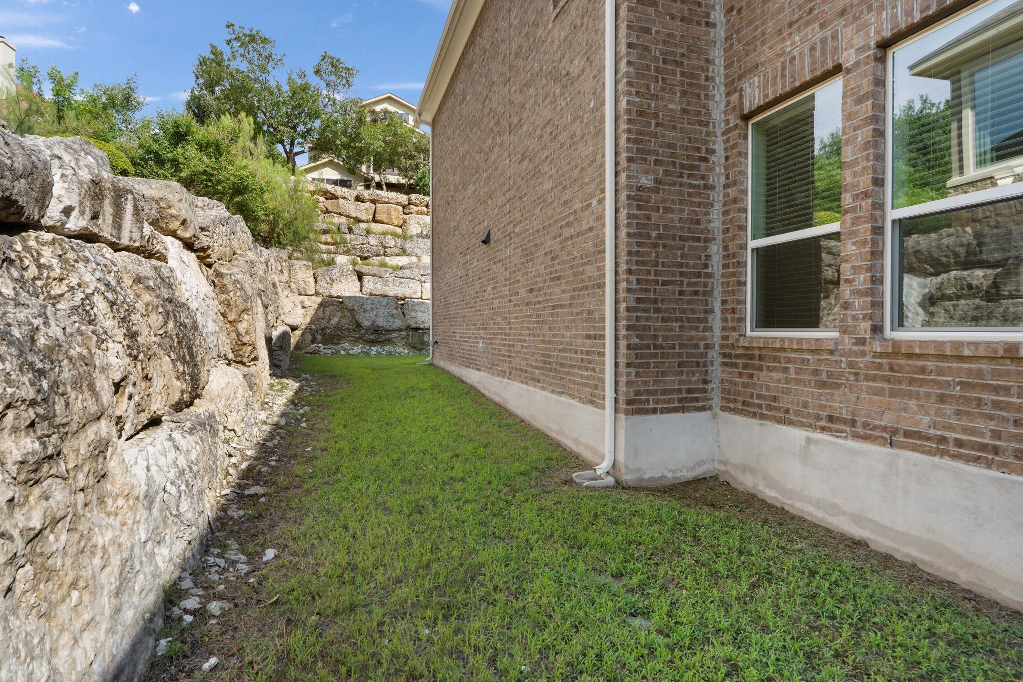 2304 Arroyo Grande, Leander, TX 78641