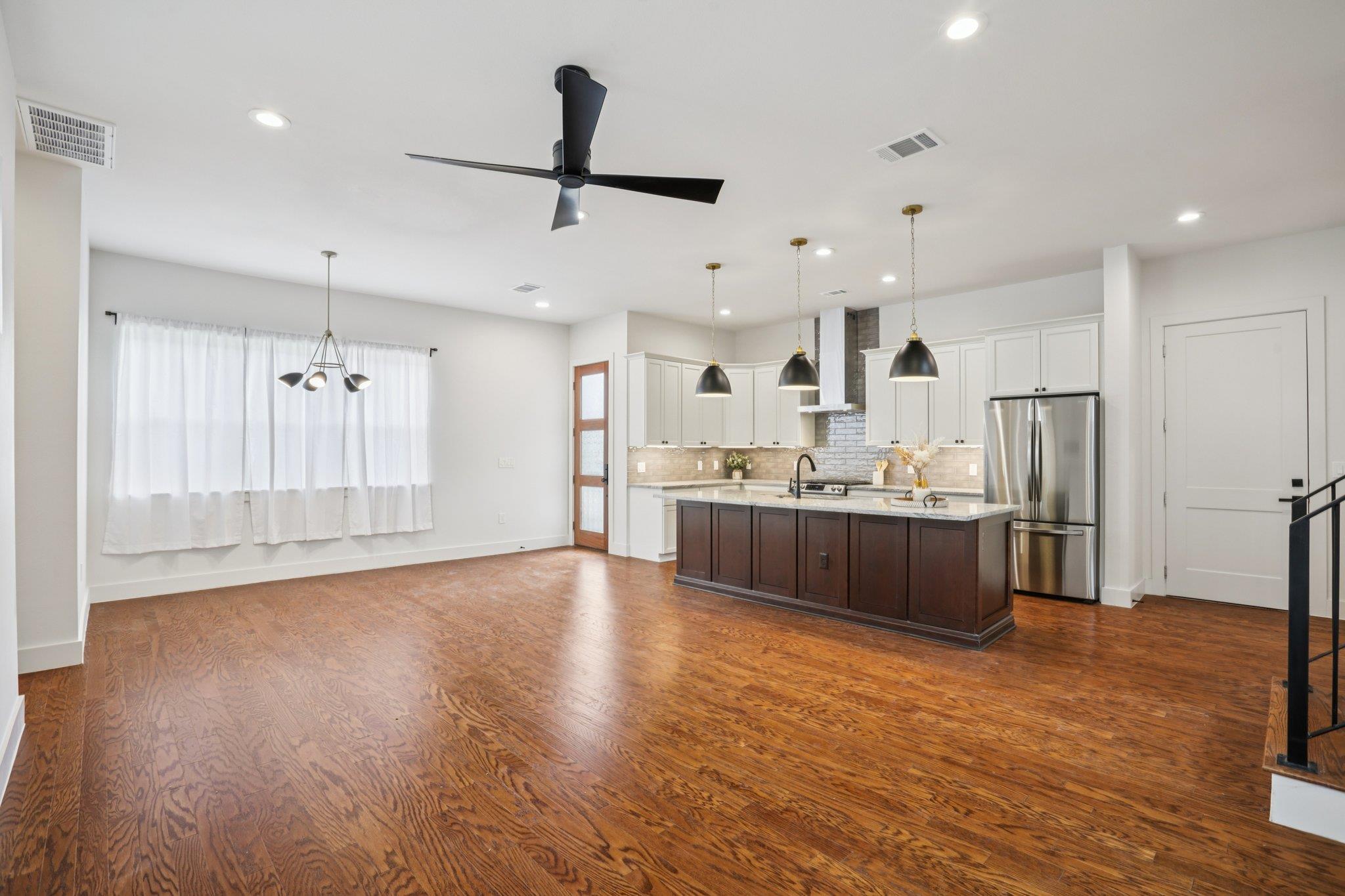 6902 Northeast Dr # A, Austin, TX 78723