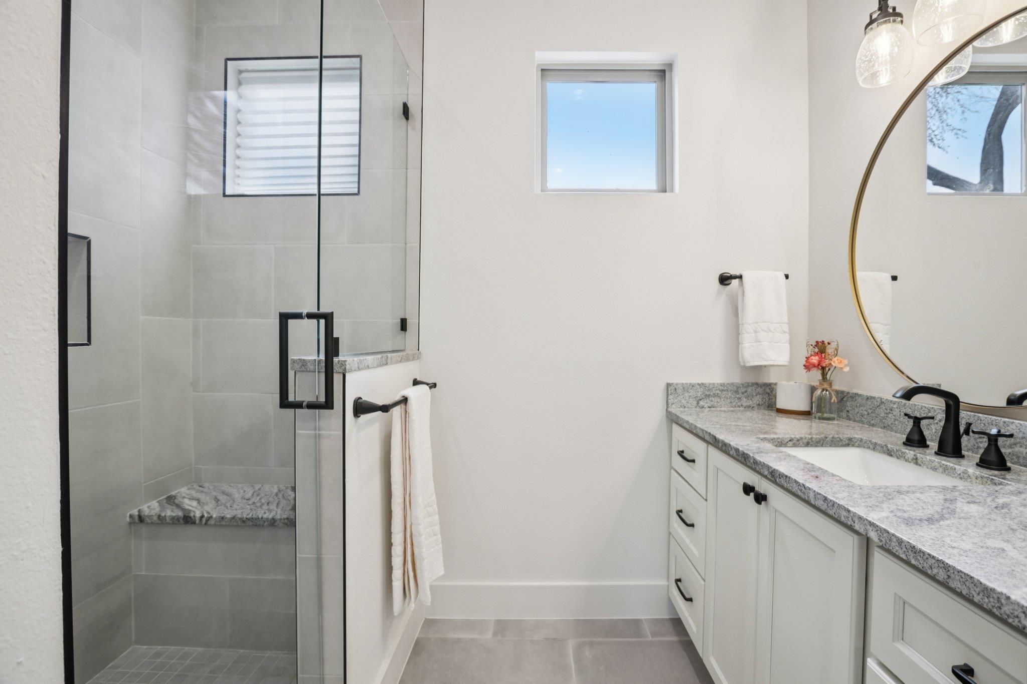 6902 Northeast Dr # A, Austin, TX 78723