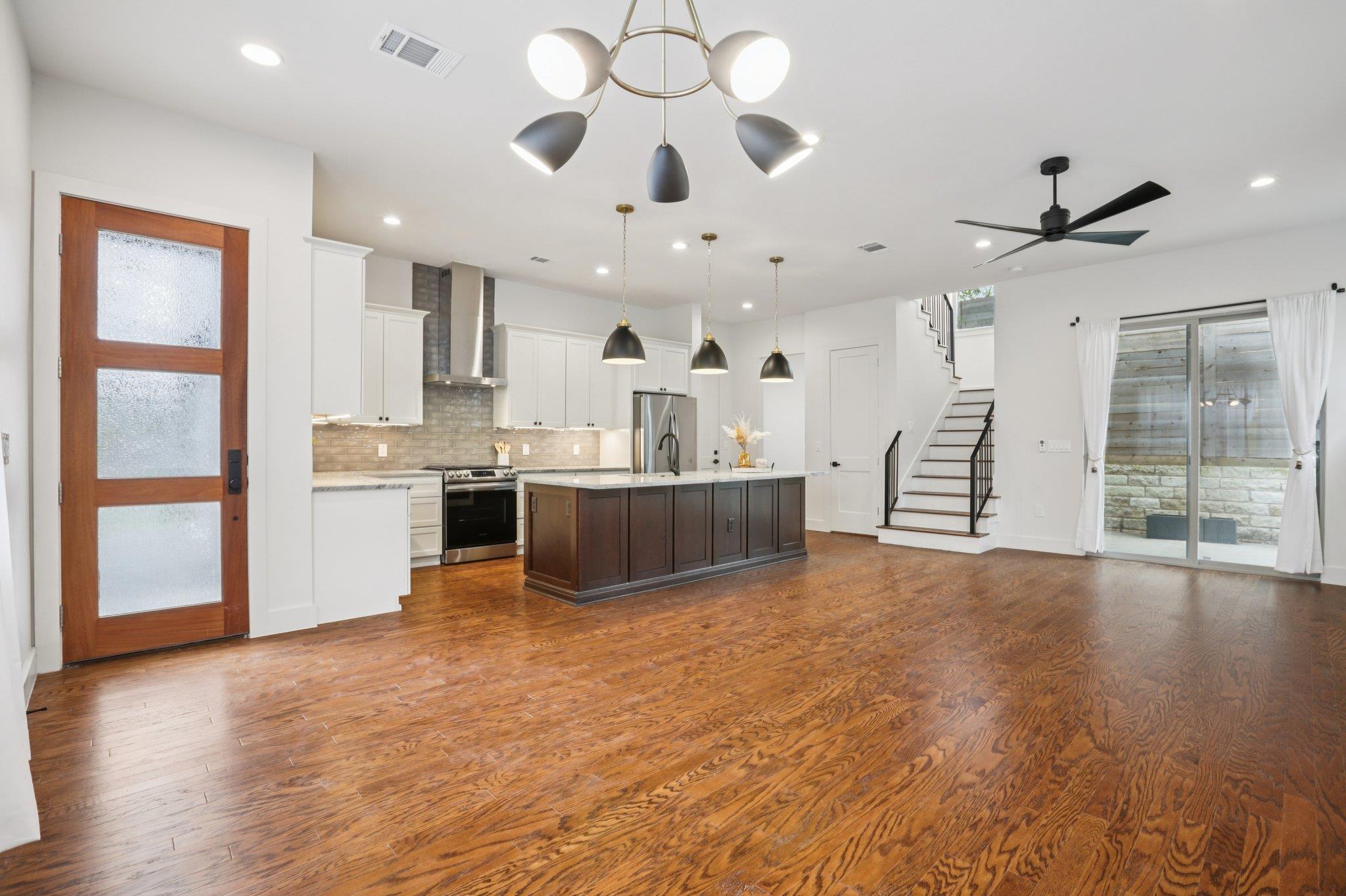 6902 Northeast Dr # A, Austin, TX 78723