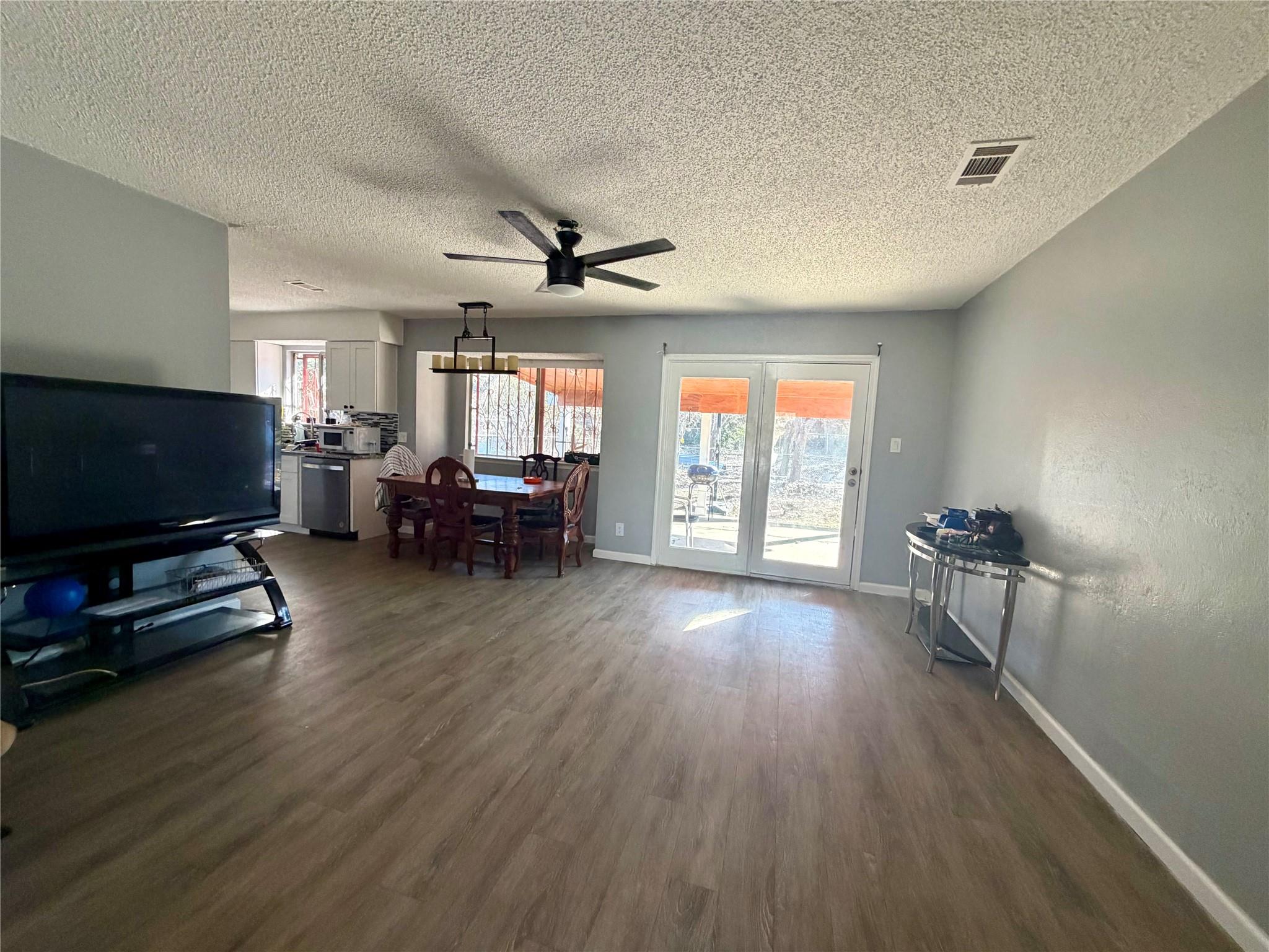 4607 Craigwood Dr, Austin, TX 78725