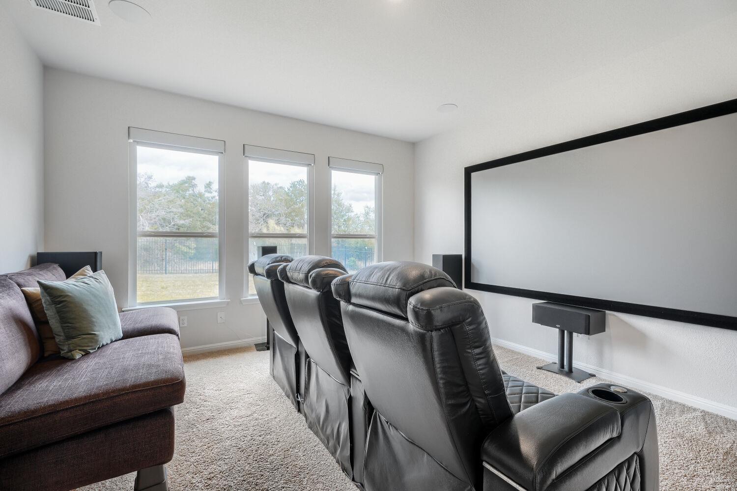 1208 Jacksdaw Dr, Austin, TX 78737