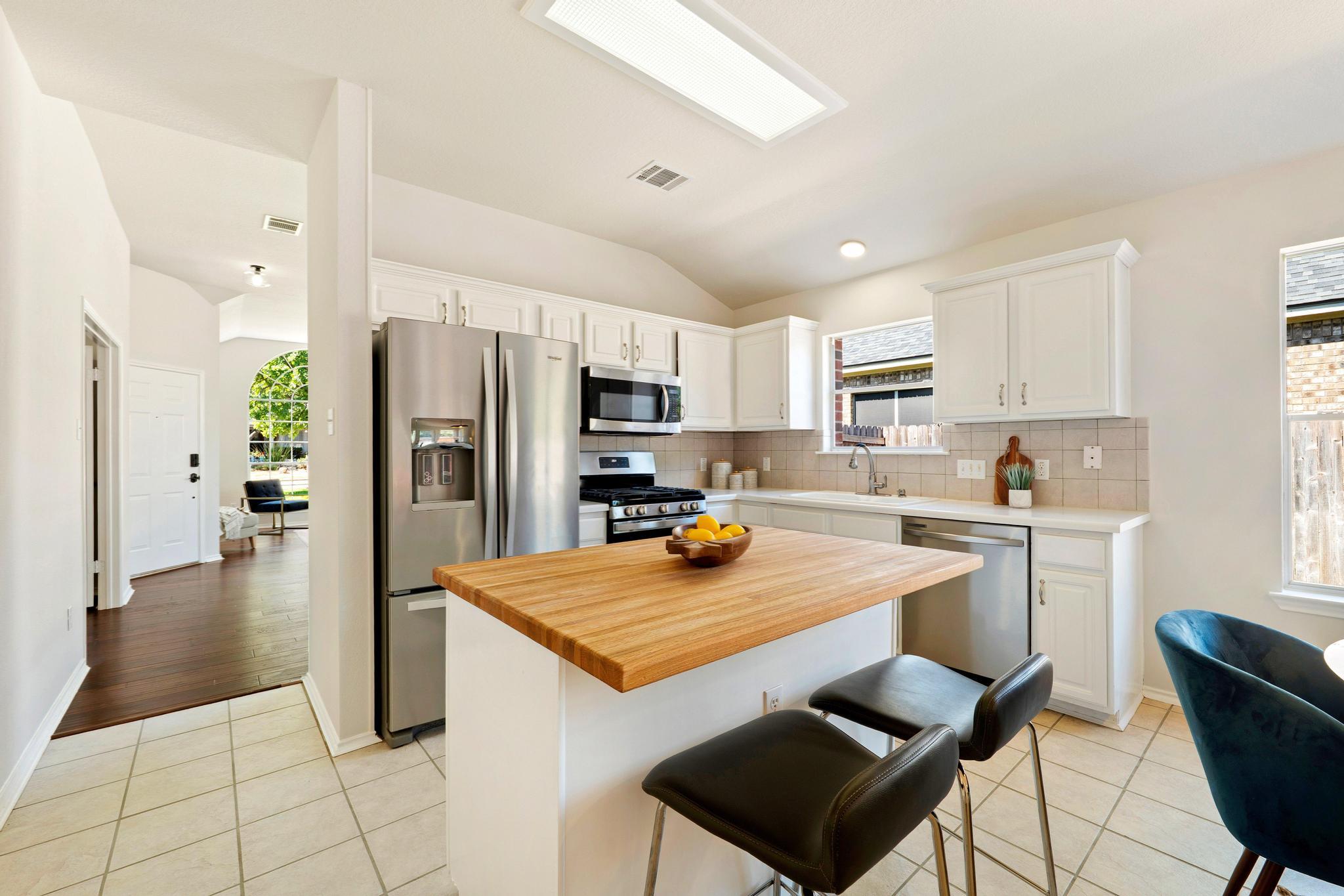 2218 Macaw Dr, Cedar Park, TX 78613