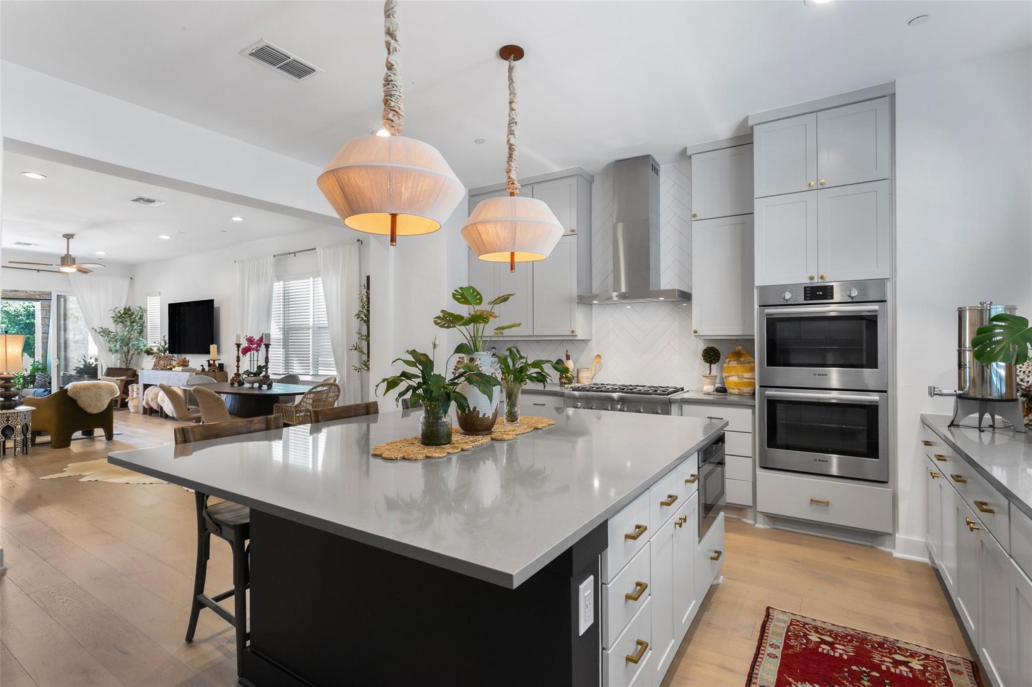 4216 Elevator Dr # 43, Austin, TX 78731