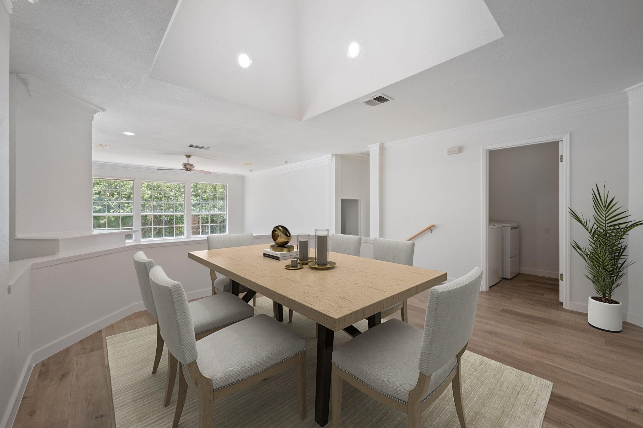 10831 Redmond Rd, Austin, TX 78739