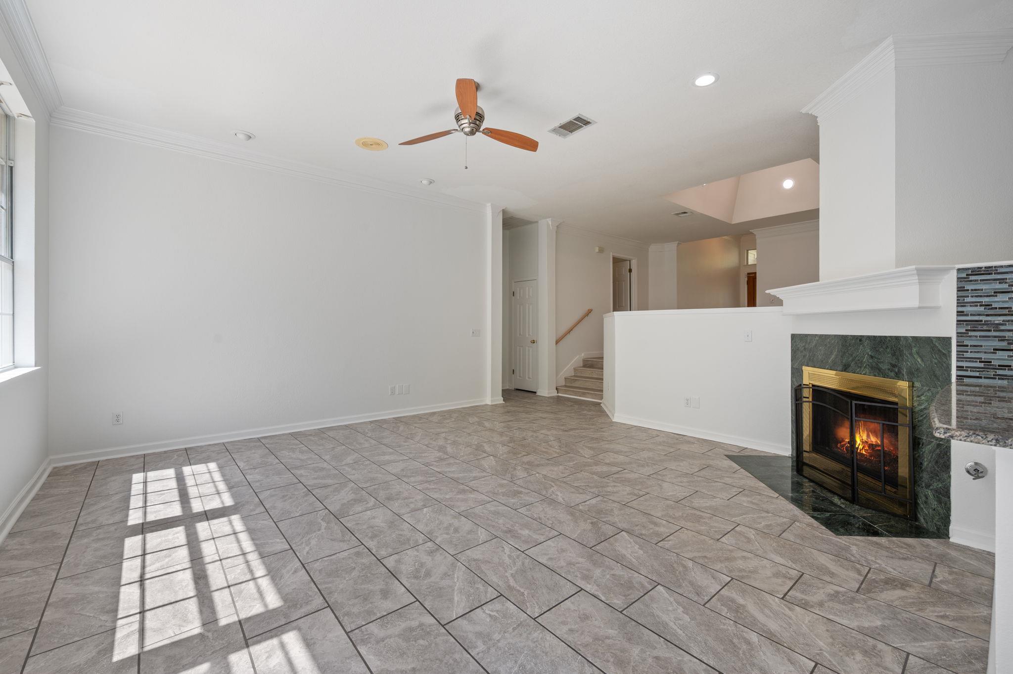 10831 Redmond Rd, Austin, TX 78739