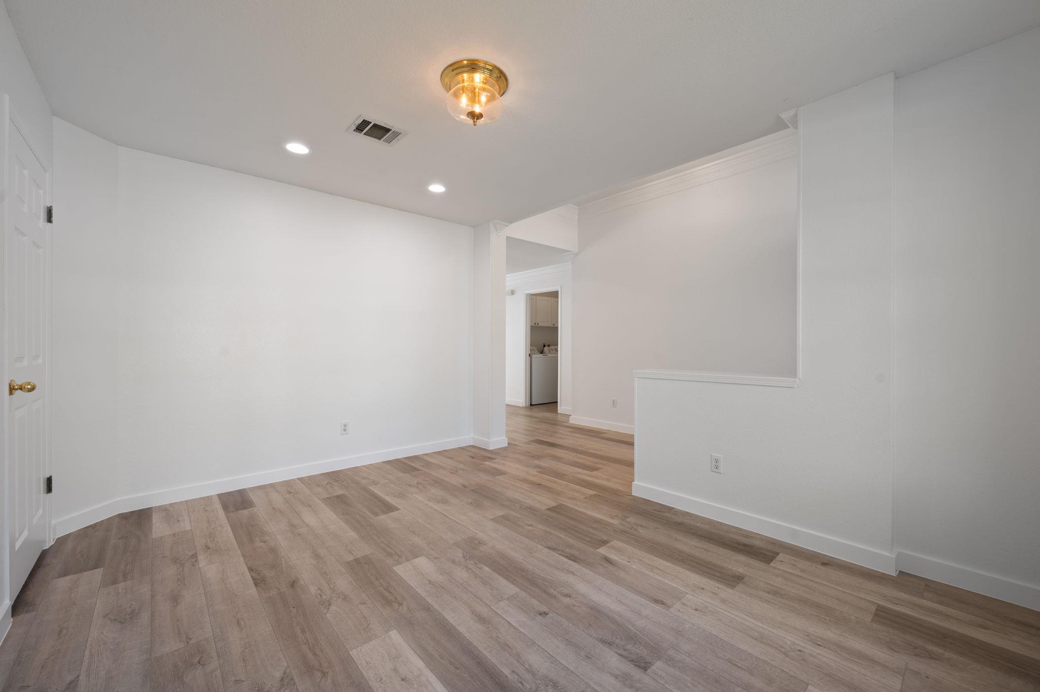 10831 Redmond Rd, Austin, TX 78739