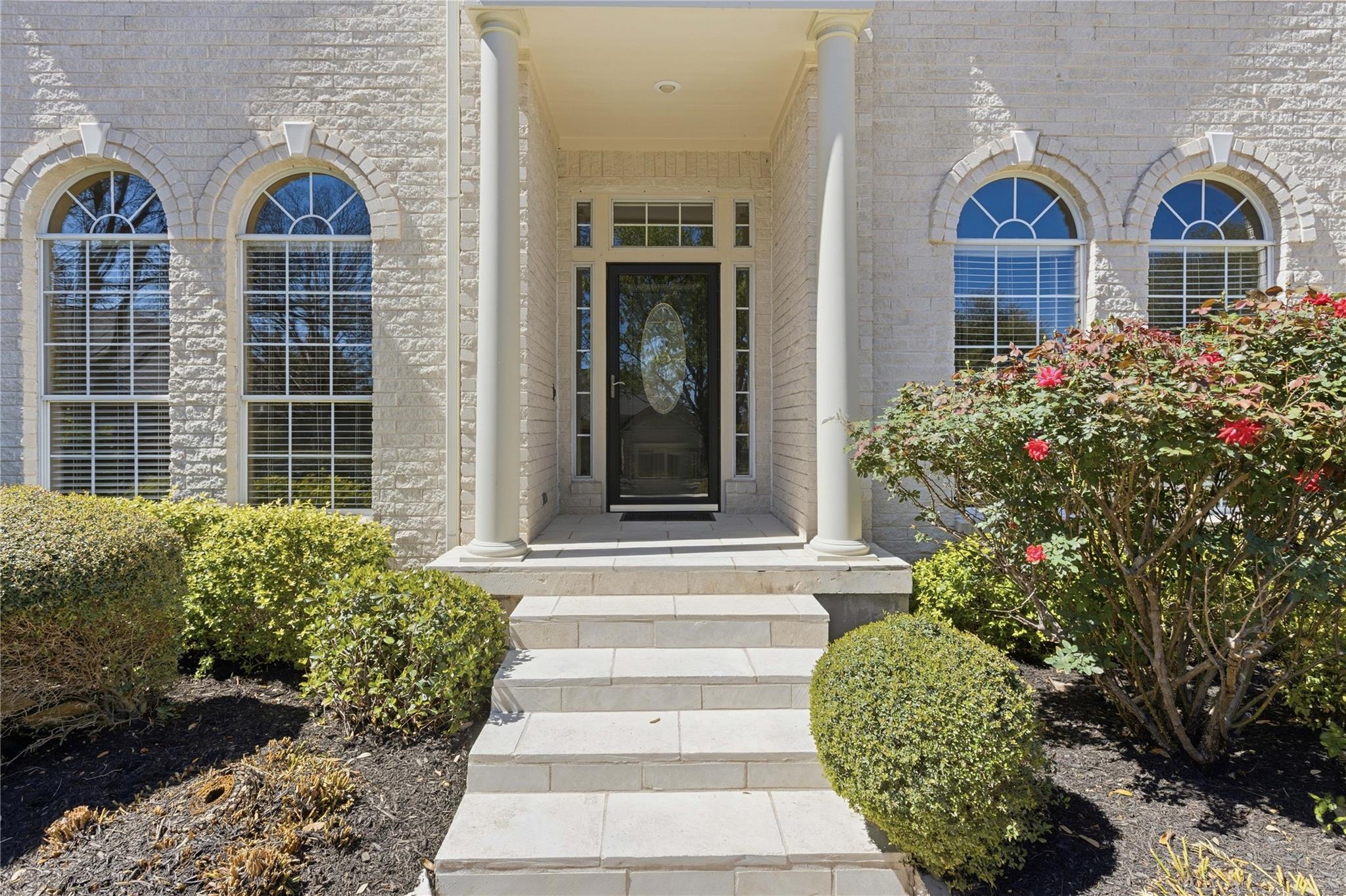 8710 SEA ASH Cir, Round Rock, TX 78681