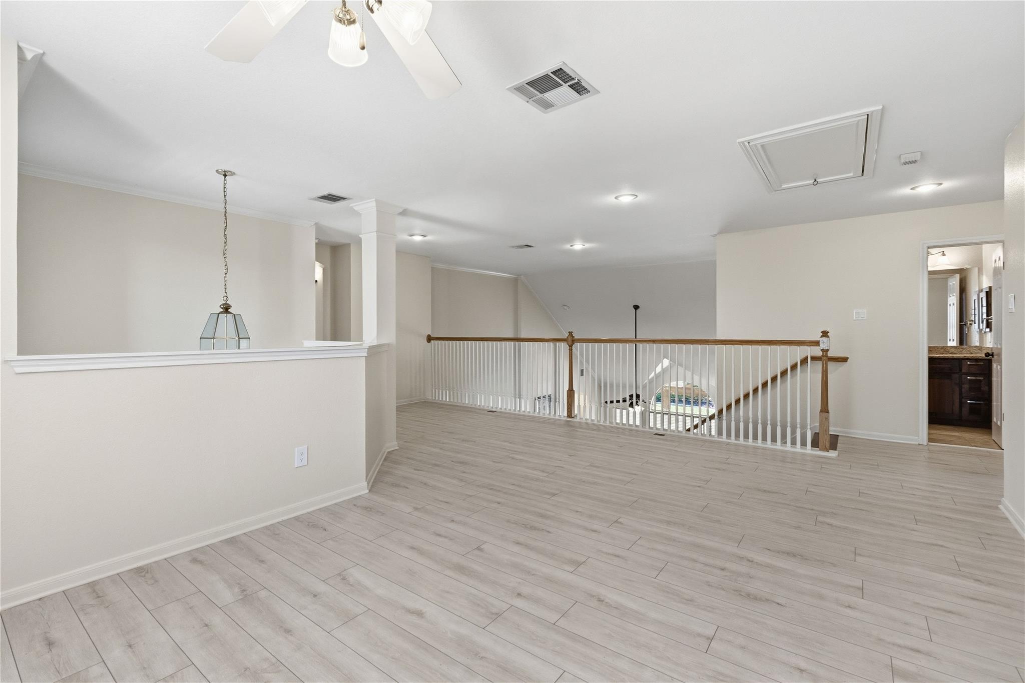 8710 SEA ASH Cir, Round Rock, TX 78681