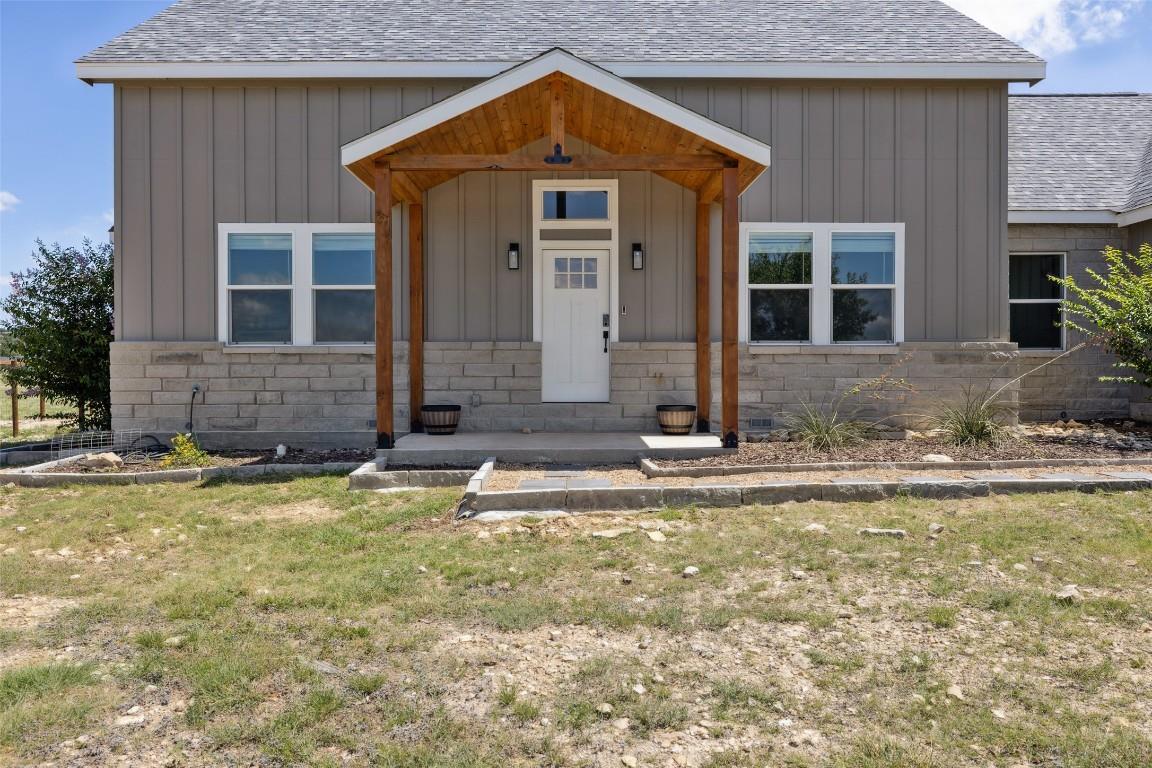 105 Mesa Grande Ct, Marble Falls, TX 78654