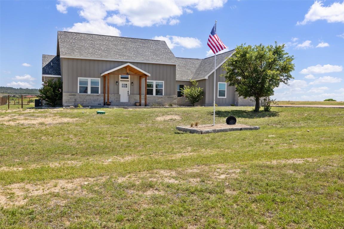 105 Mesa Grande Ct, Marble Falls, TX 78654