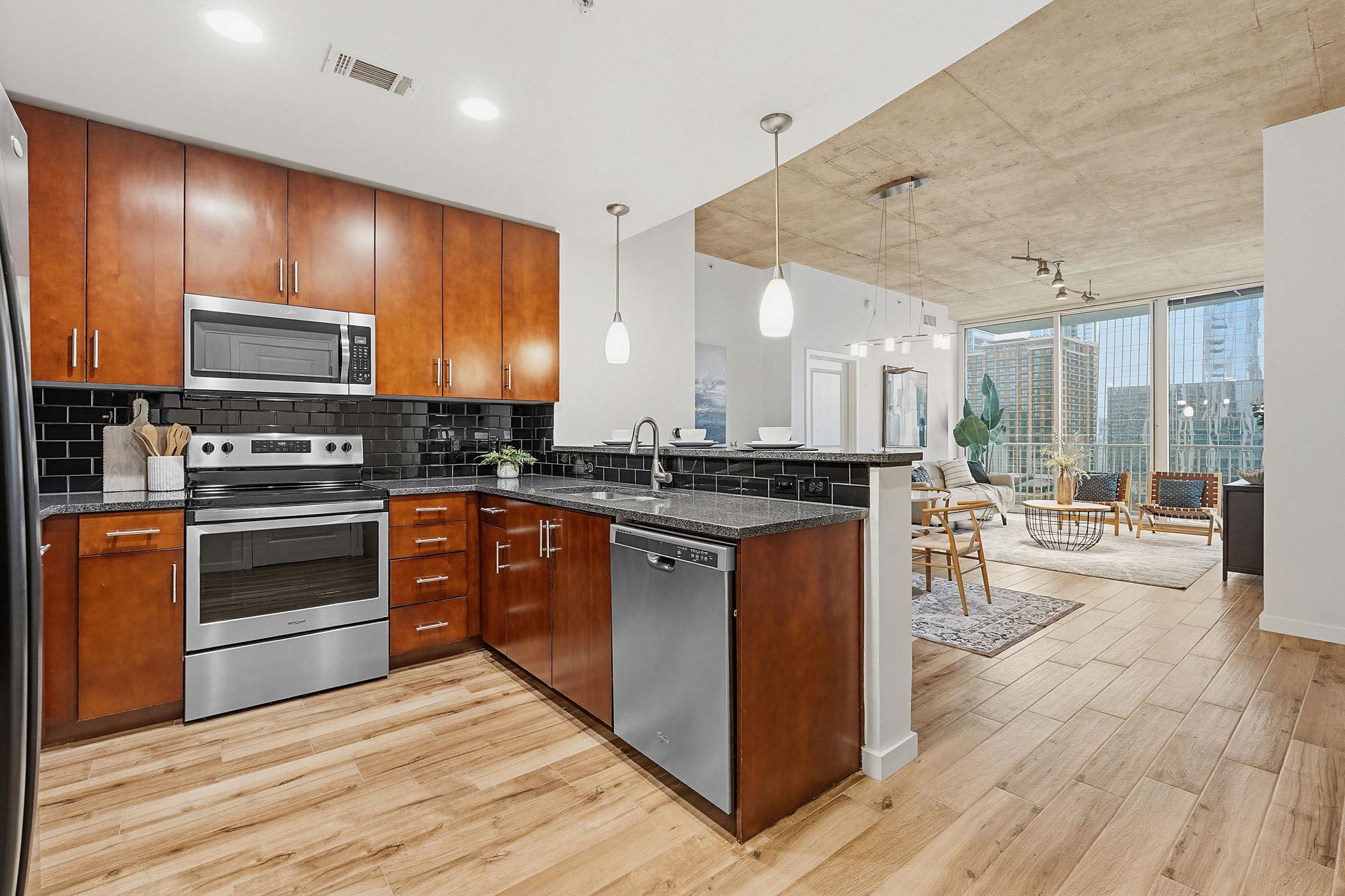 360 Nueces St # 1505, Austin, TX 78701