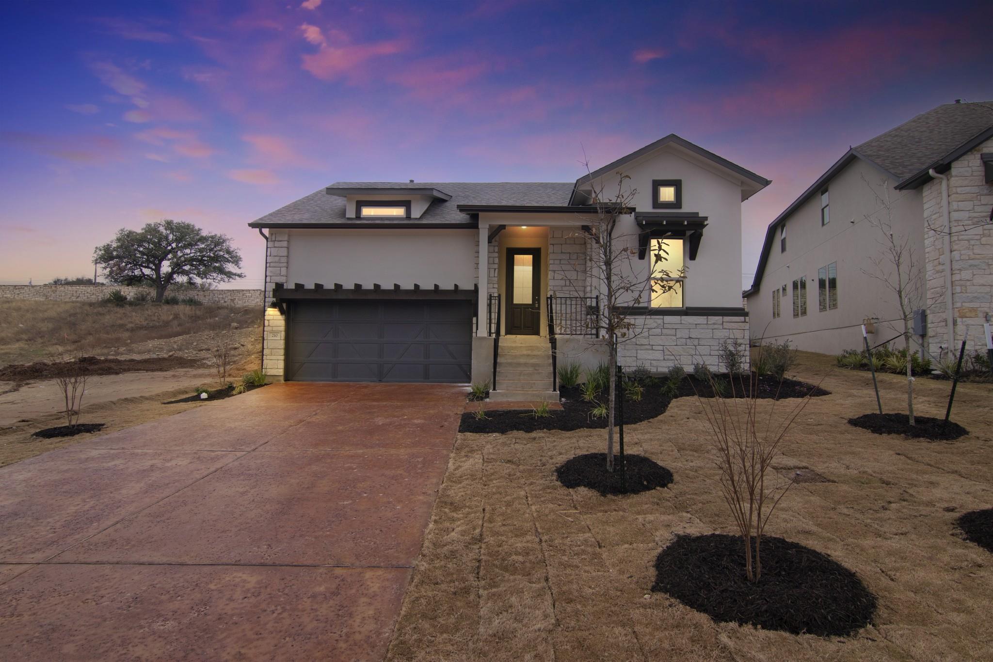 210 Gulfton St, Lakeway, TX 78738