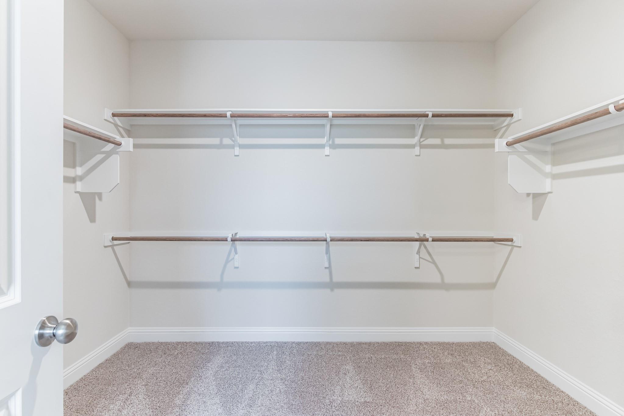 210 Gulfton St, Lakeway, TX 78738