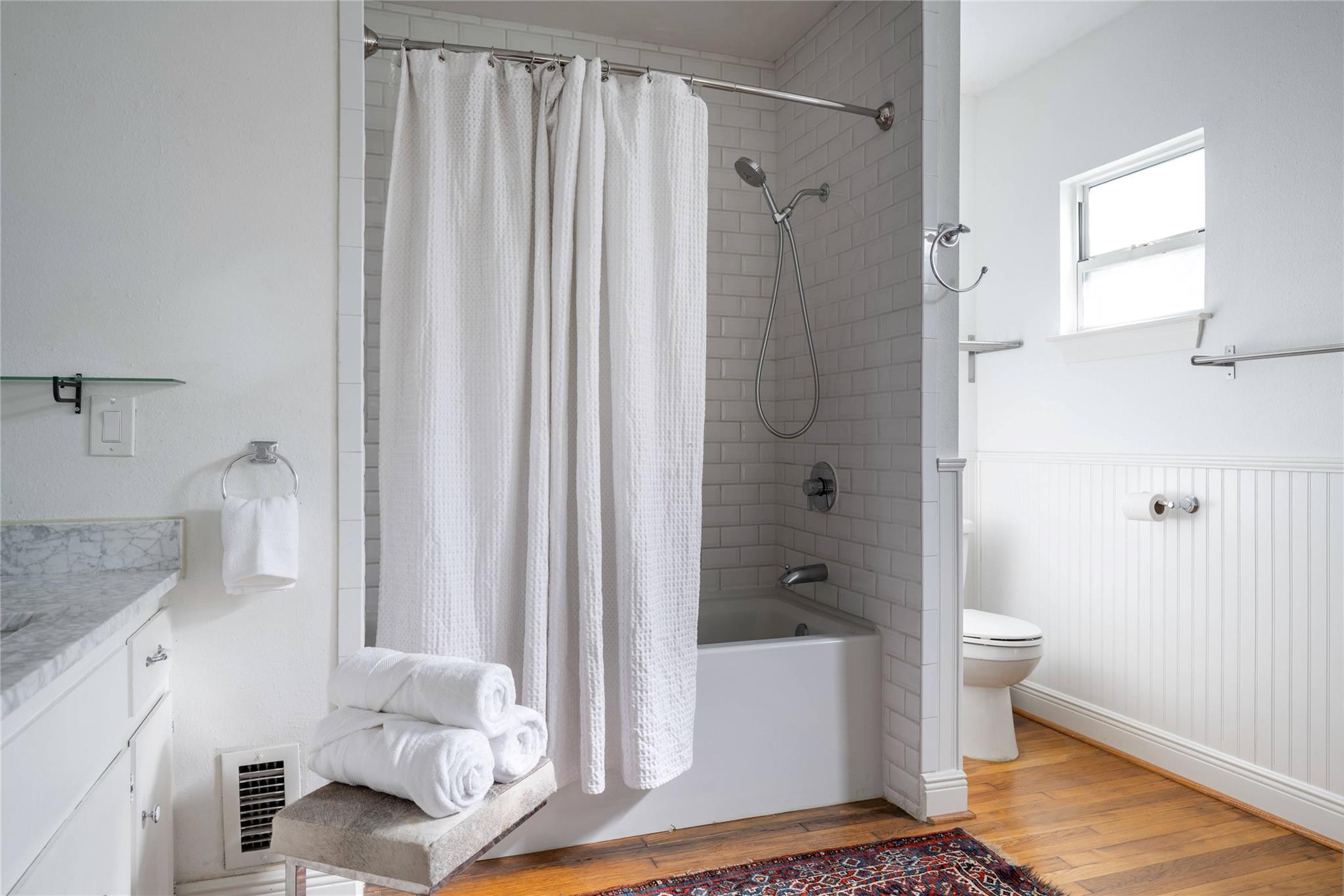 5204 Avenue G, Austin, TX 78751