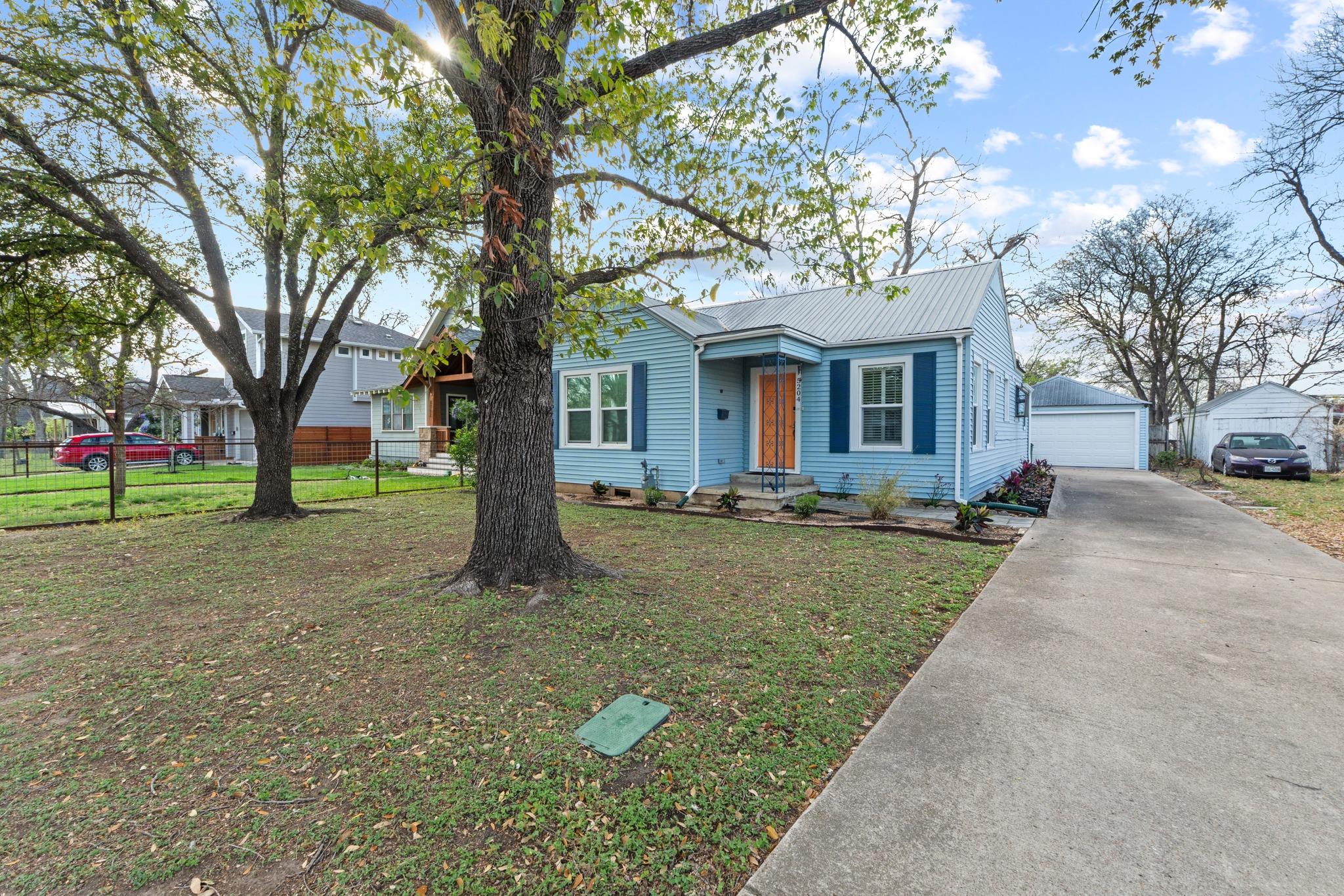 5204 Avenue G, Austin, TX 78751