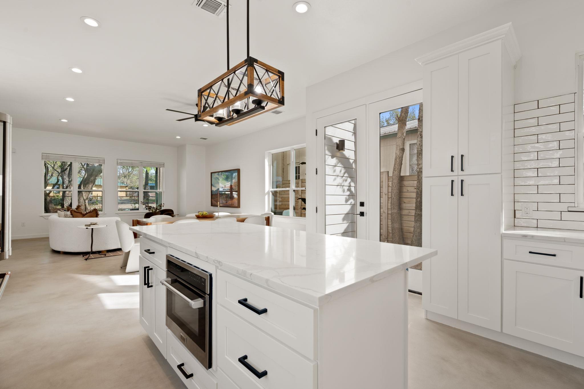 2302 Euclid Ave # 1, Austin, TX 78704