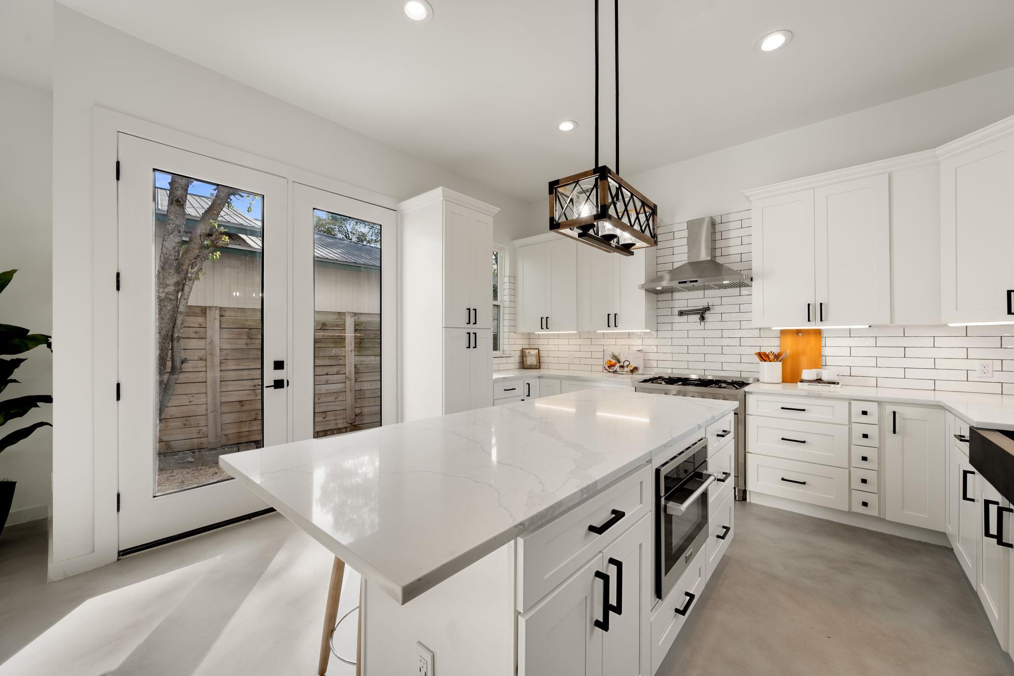 2302 Euclid Ave # 1, Austin, TX 78704