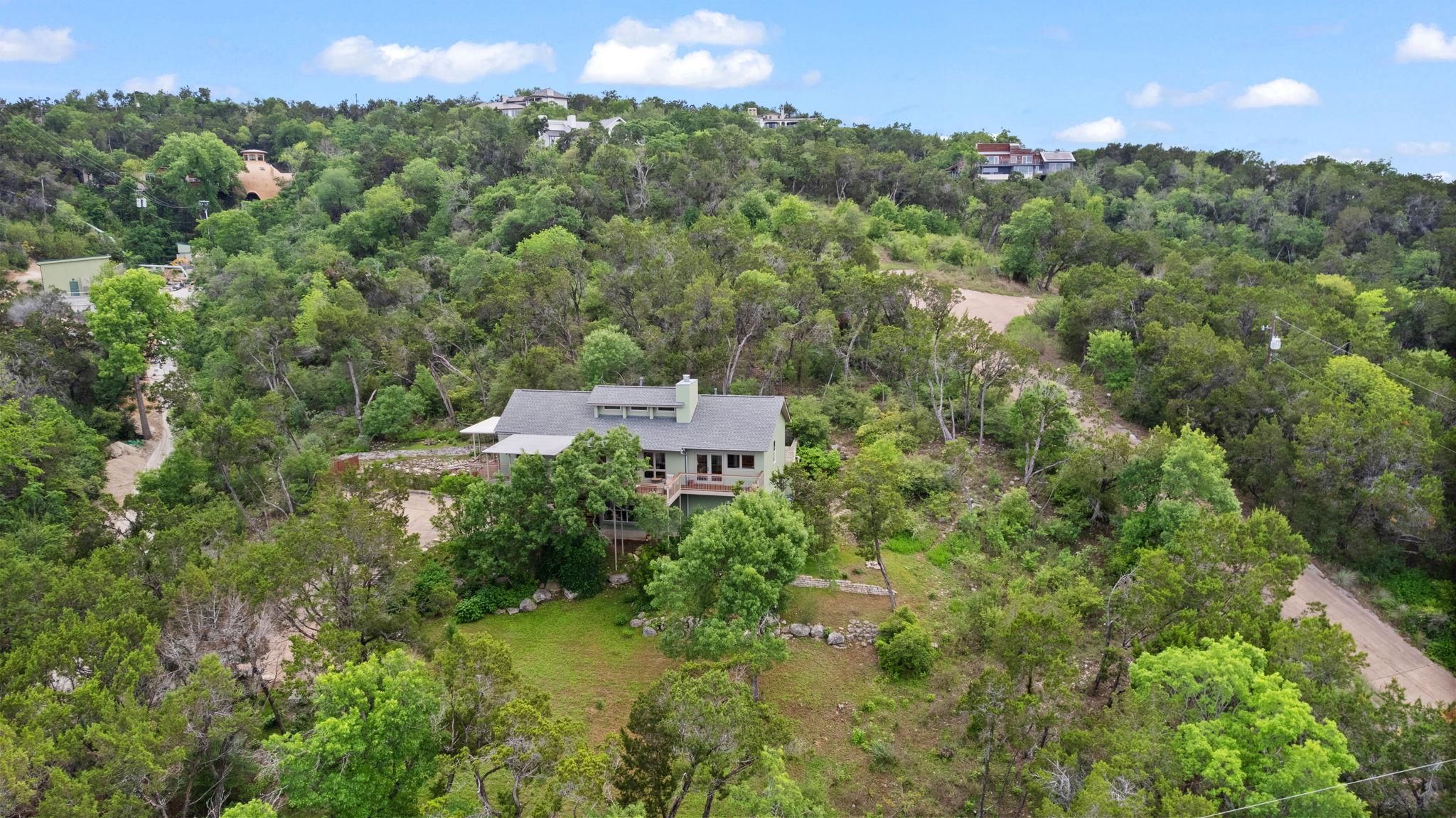 701 Yaupon Valley Rd, West Lake Hills, TX 78746