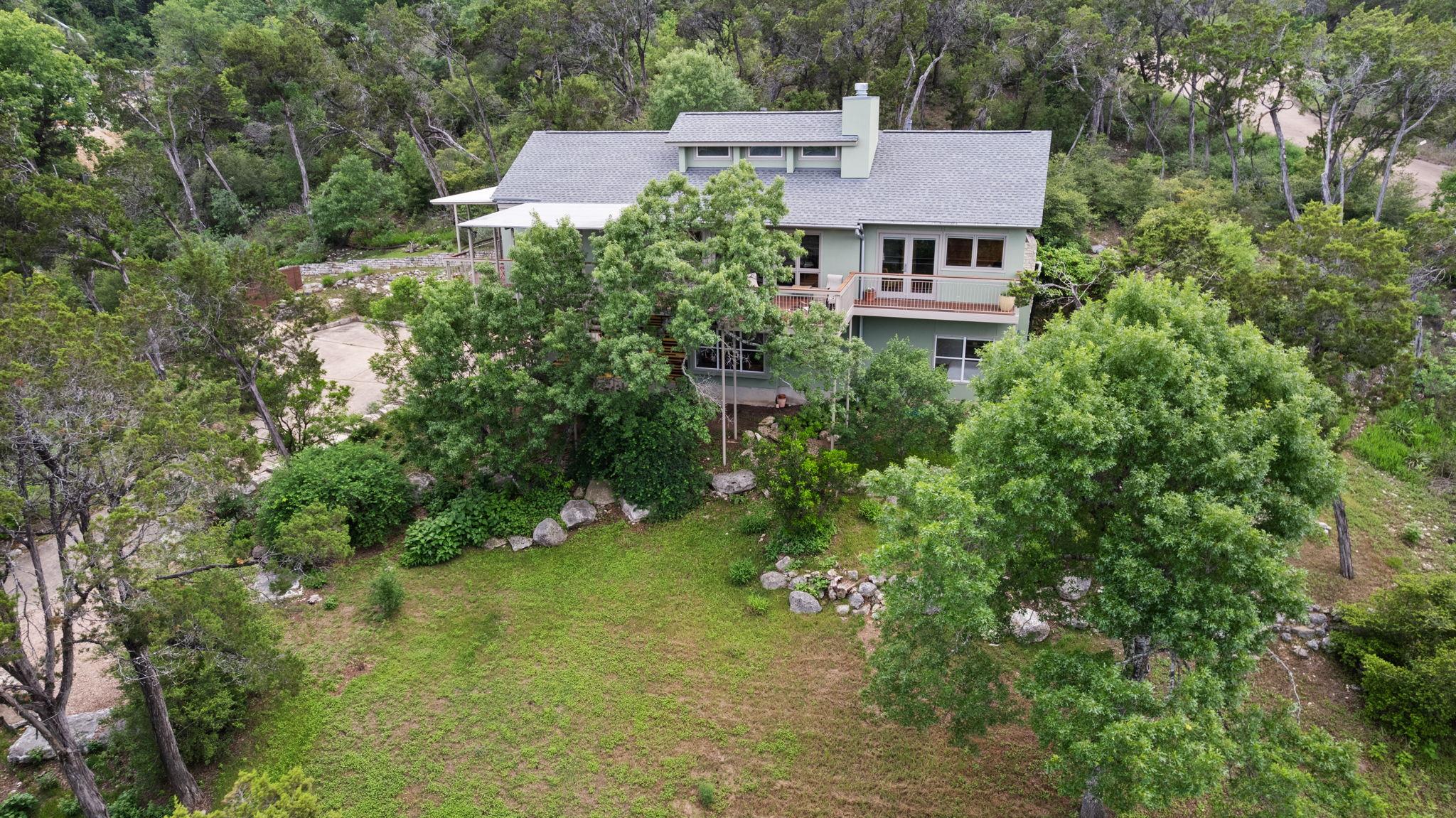 701 Yaupon Valley Rd, West Lake Hills, TX 78746