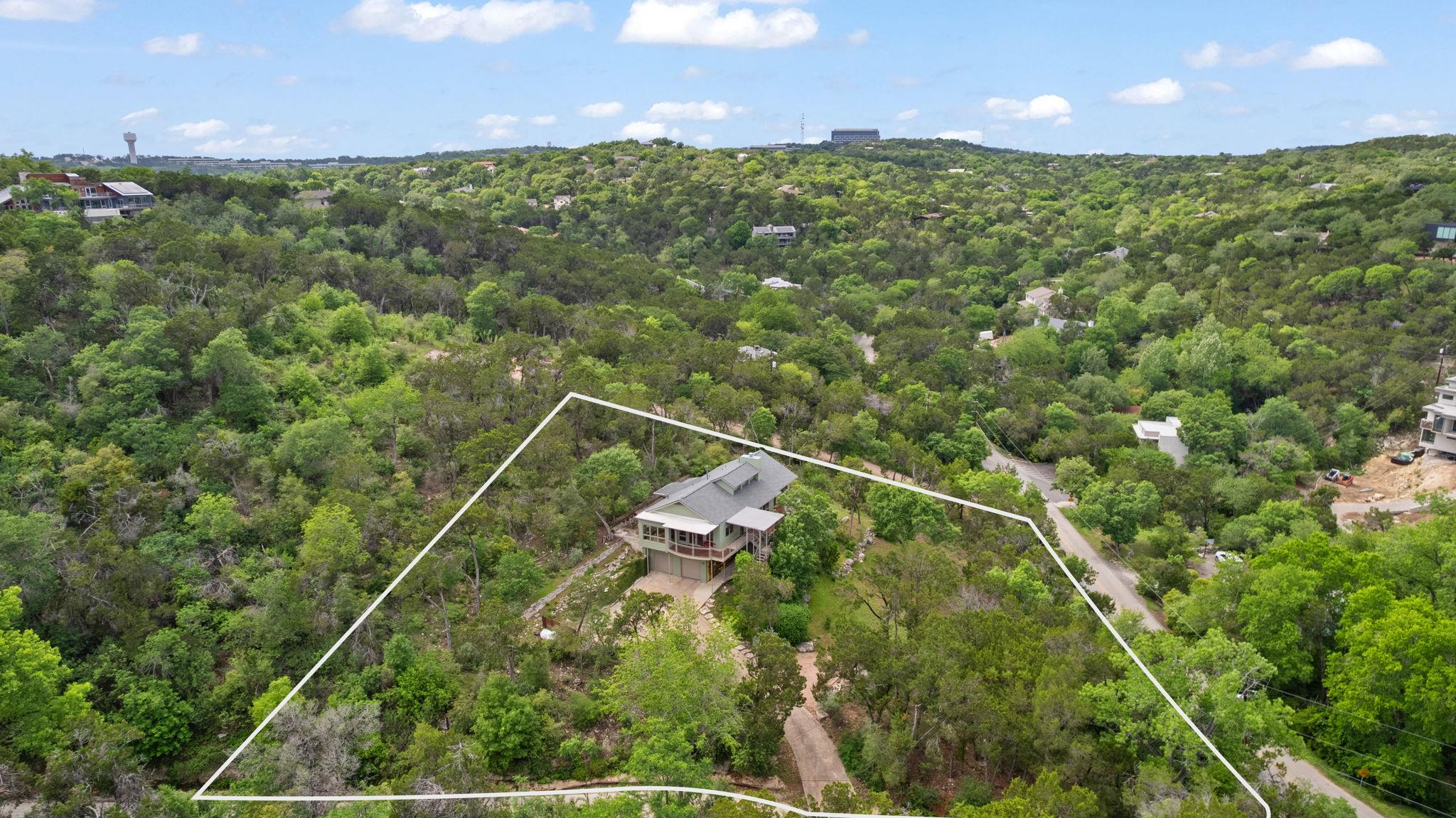 701 Yaupon Valley Rd, West Lake Hills, TX 78746