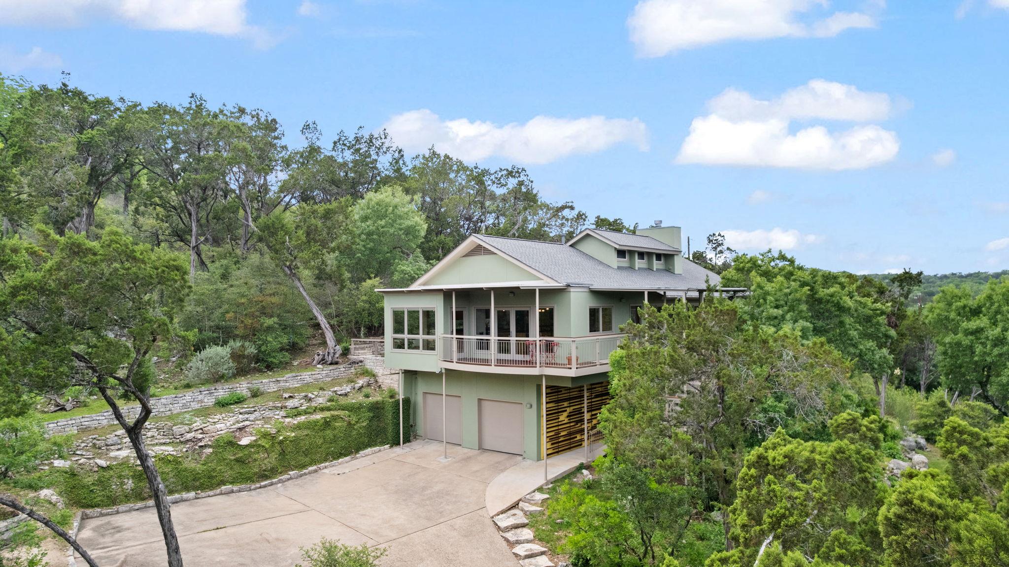 701 Yaupon Valley Rd, West Lake Hills, TX 78746