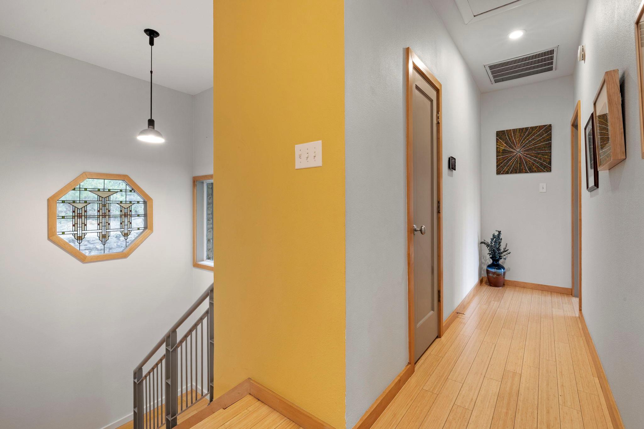 701 Yaupon Valley Rd, West Lake Hills, TX 78746