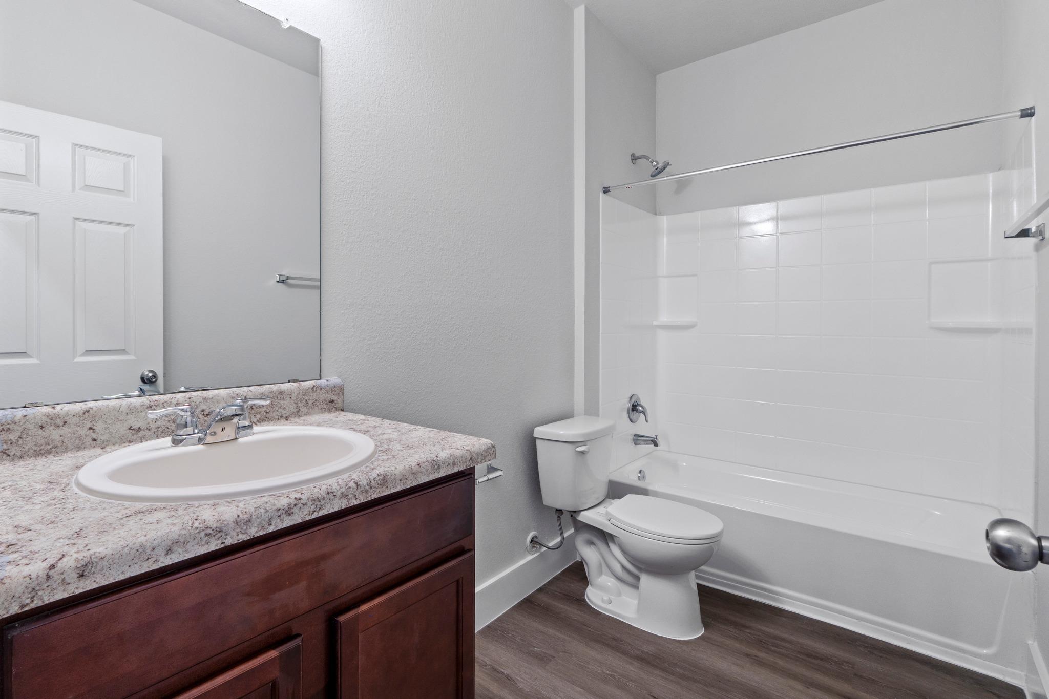 175 Eves Necklace Dr, Buda, TX 78610