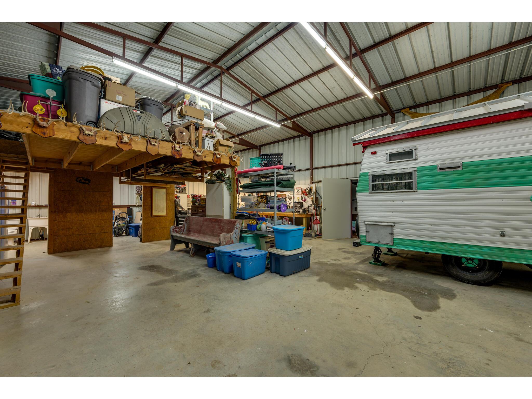 30201 LIVE OAK Trl, Georgetown, TX 78633