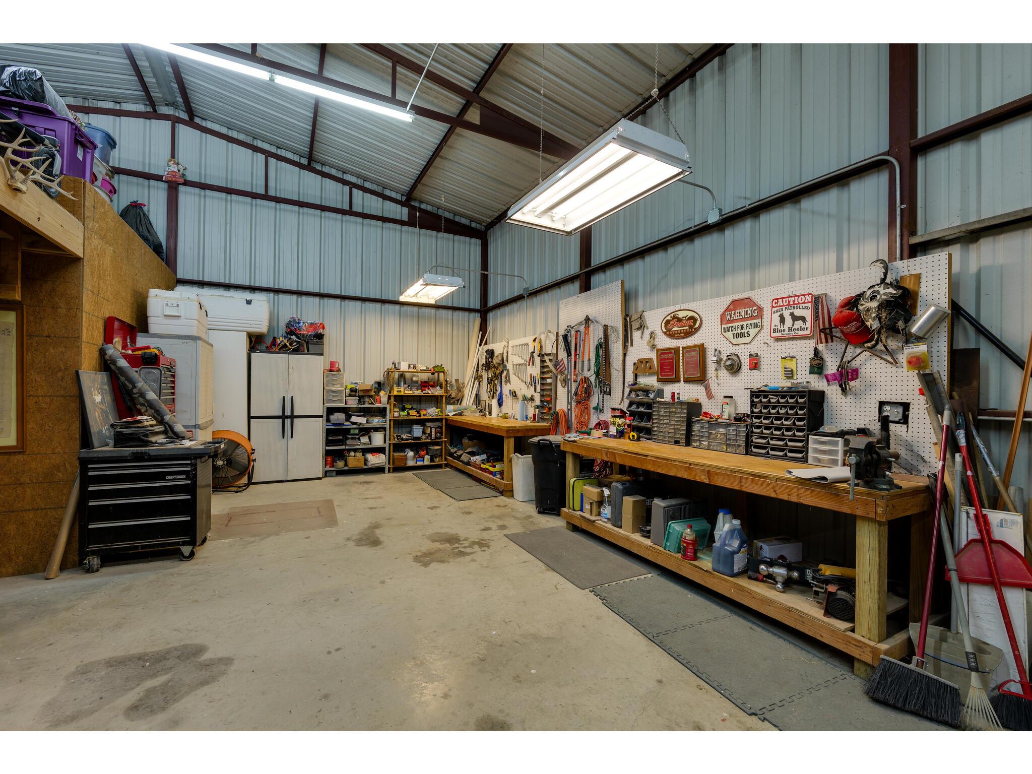 30201 LIVE OAK Trl, Georgetown, TX 78633