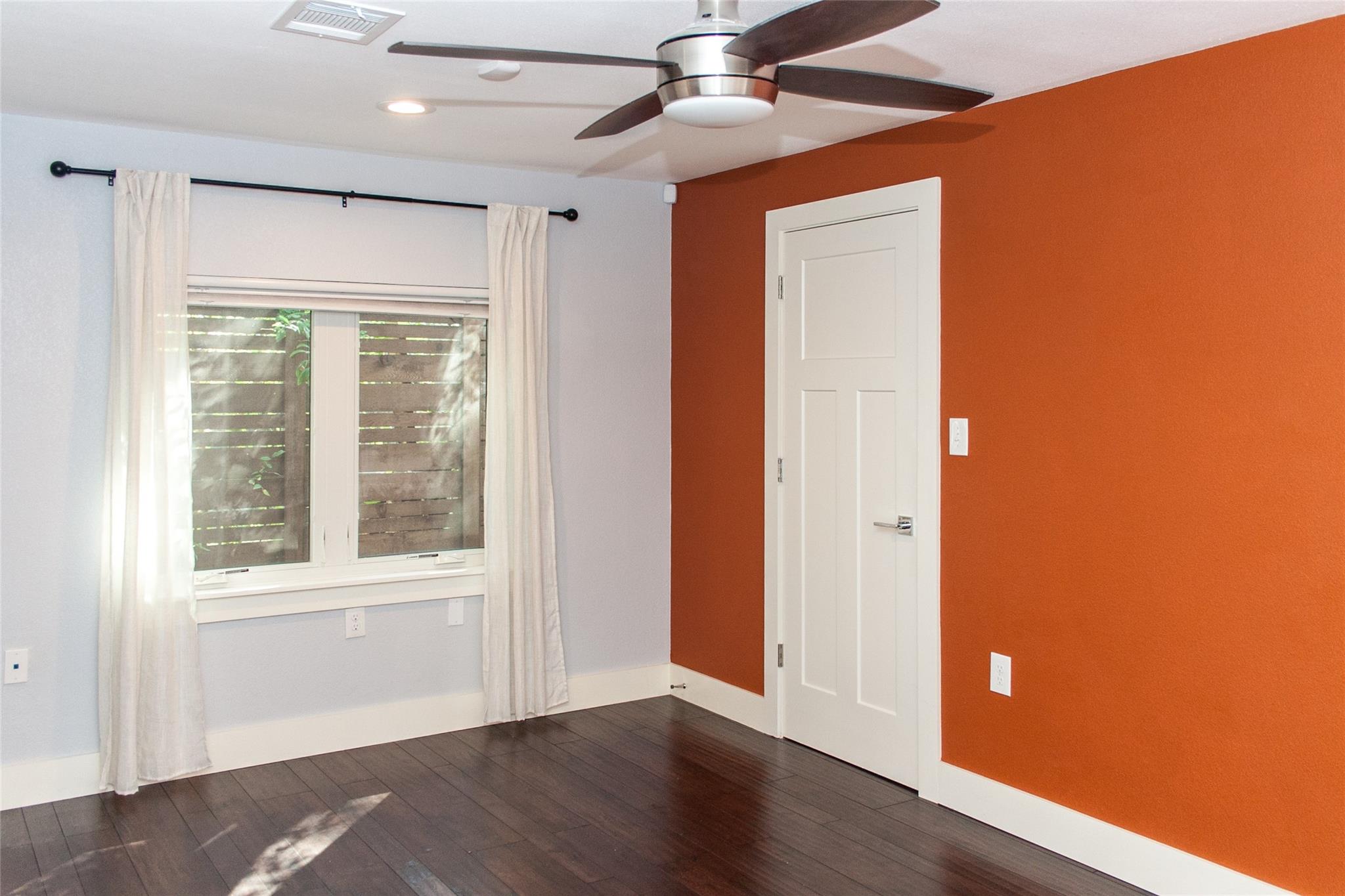 903 Herndon Ln, Austin, TX 78704