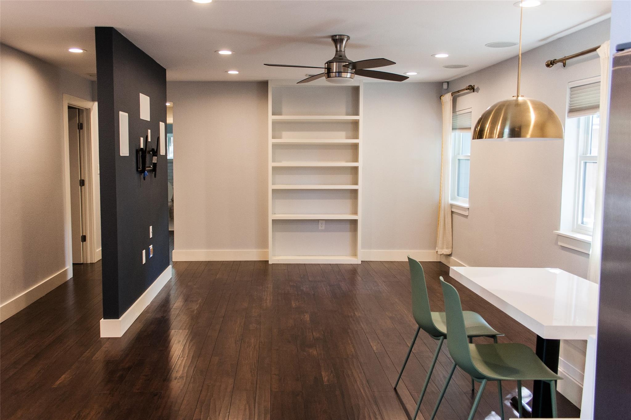 903 Herndon Ln, Austin, TX 78704