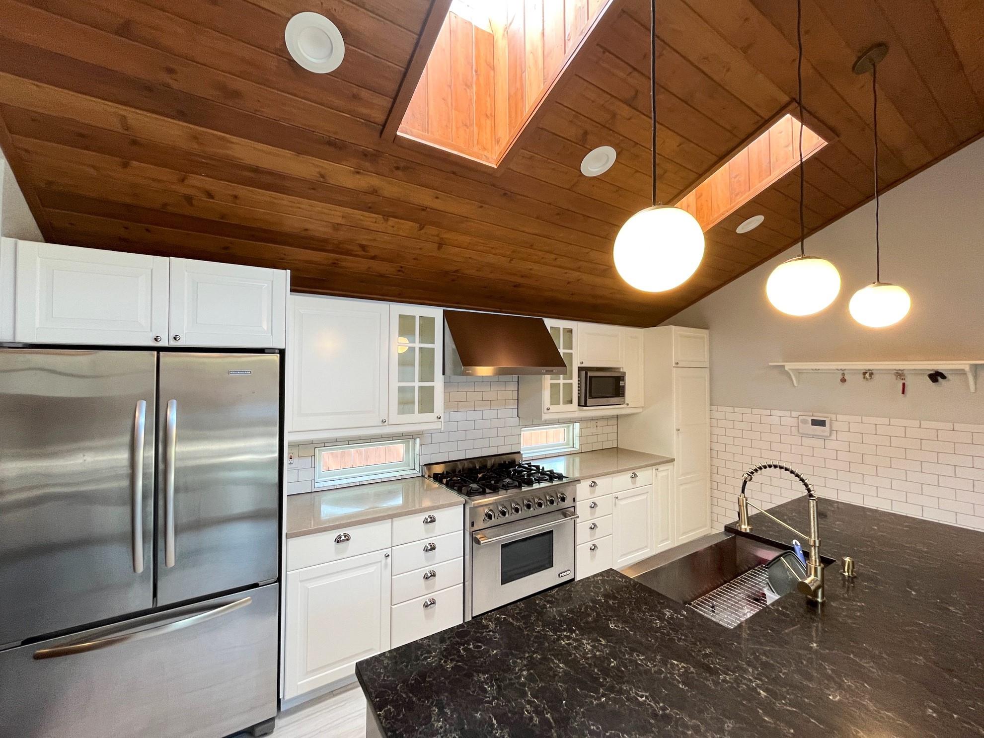 903 Herndon Ln, Austin, TX 78704