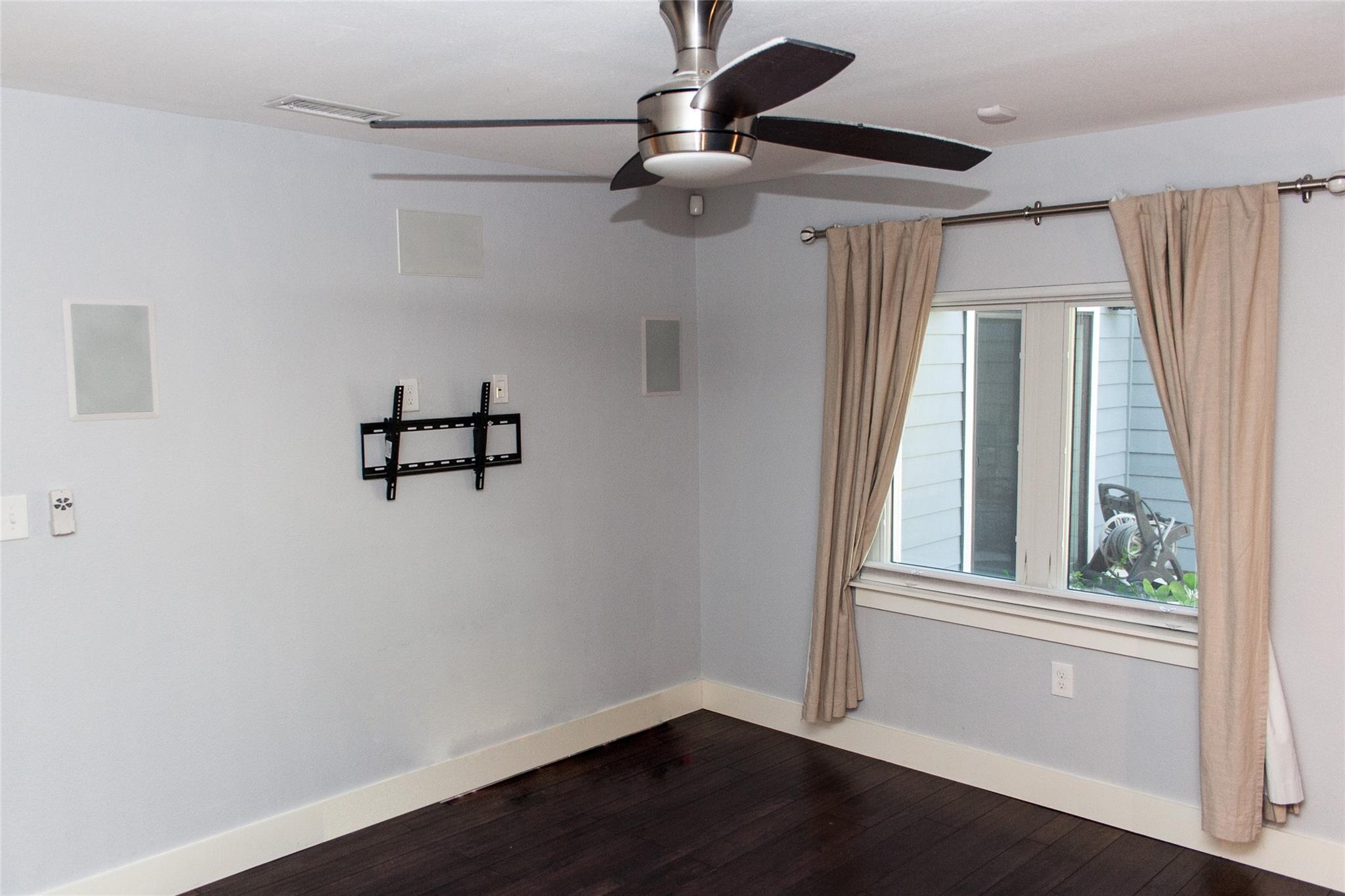 903 Herndon Ln, Austin, TX 78704