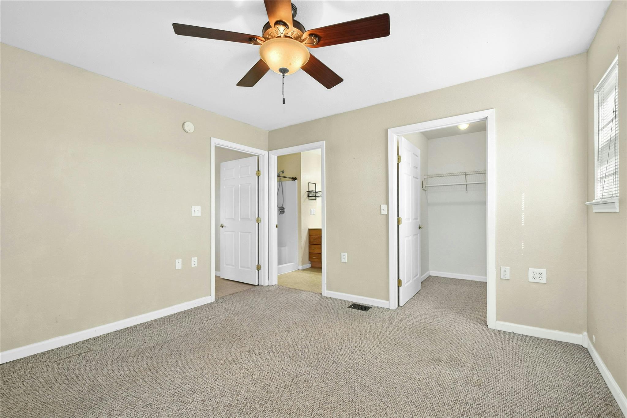 111 Janine, Canyon Lake, TX 78133