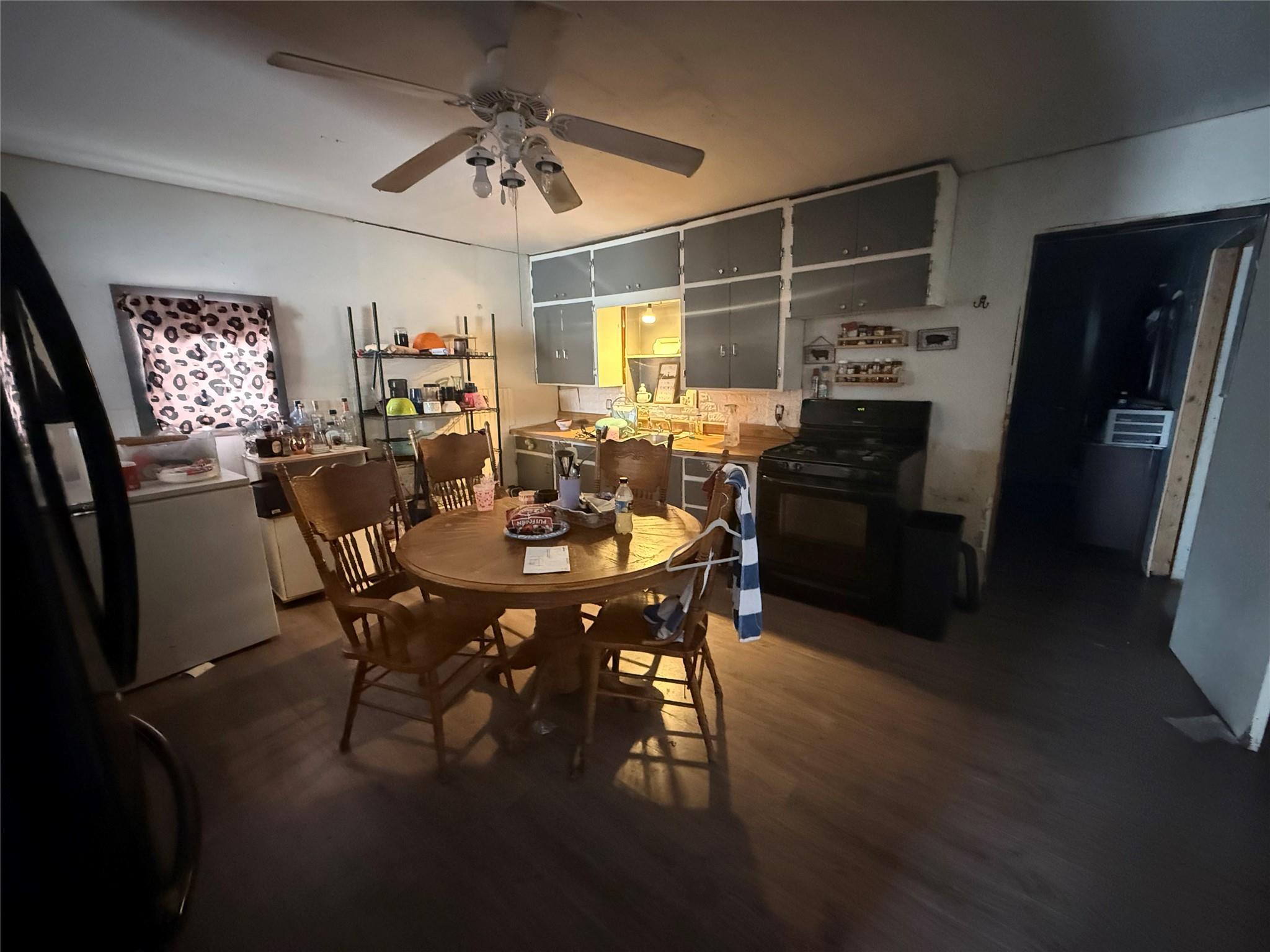 405 E 5th St, Brady, TX 76825