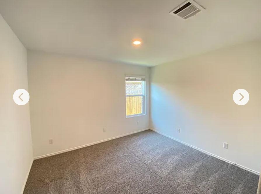 212 Montego St, Hutto, TX 78634