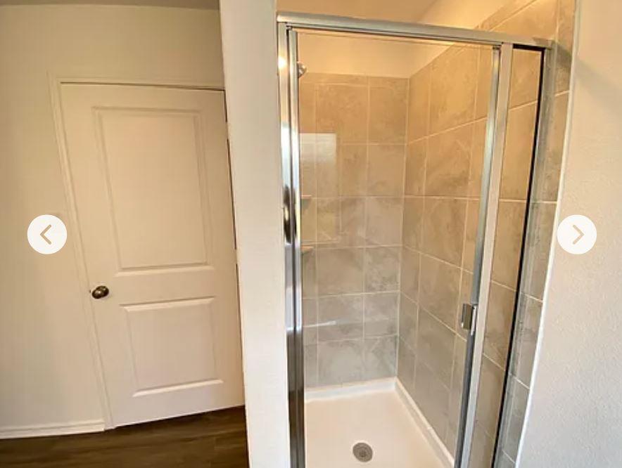 212 Montego St, Hutto, TX 78634