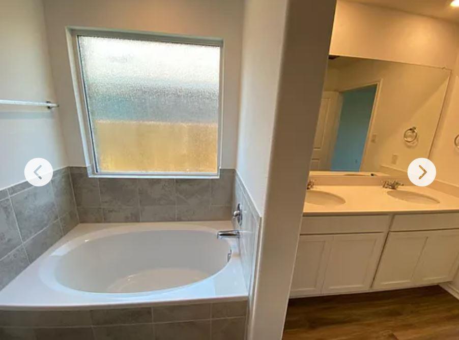 212 Montego St, Hutto, TX 78634