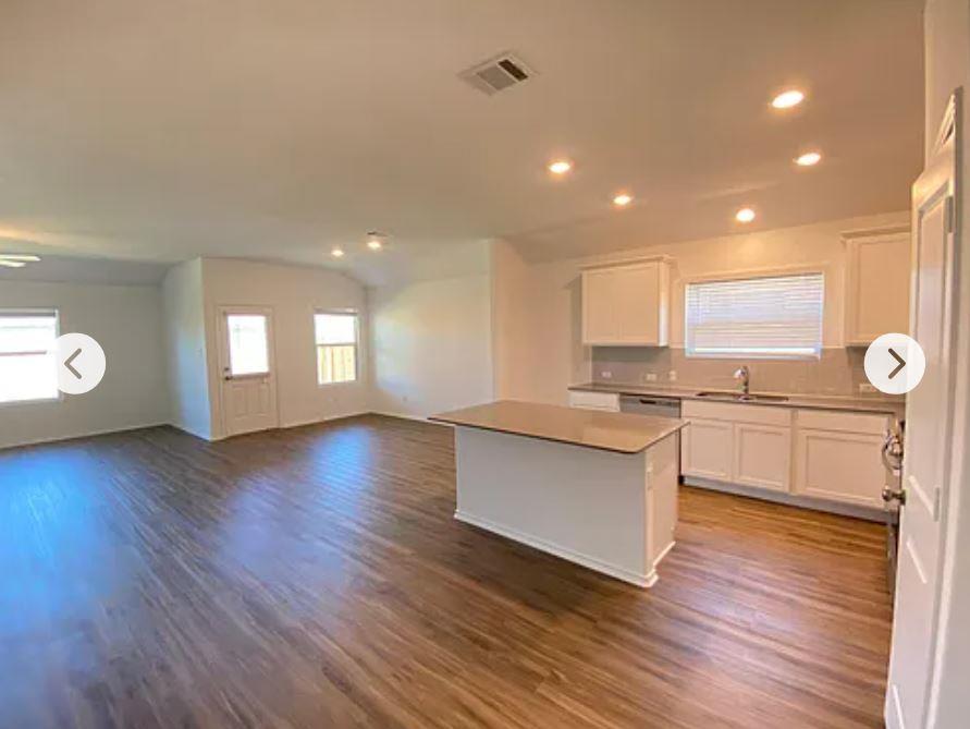 212 Montego St, Hutto, TX 78634