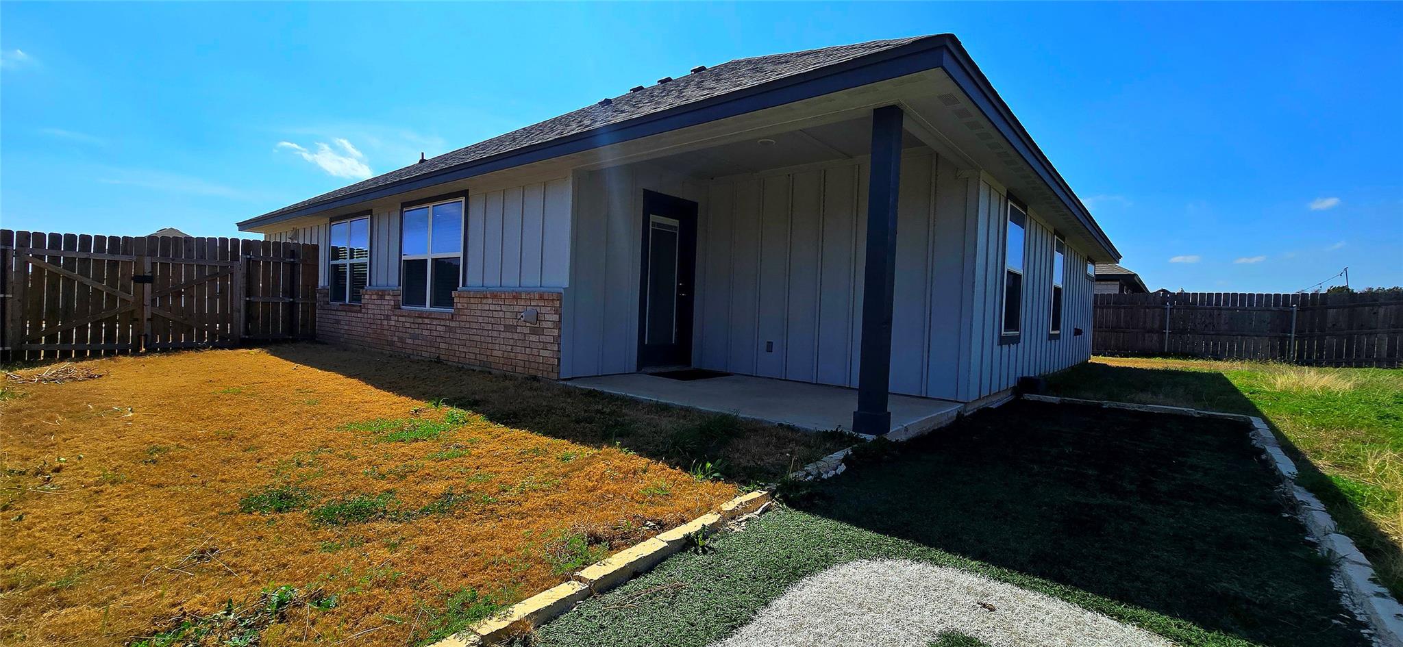 136 Mike Warner Dr, Burnet, TX 78611