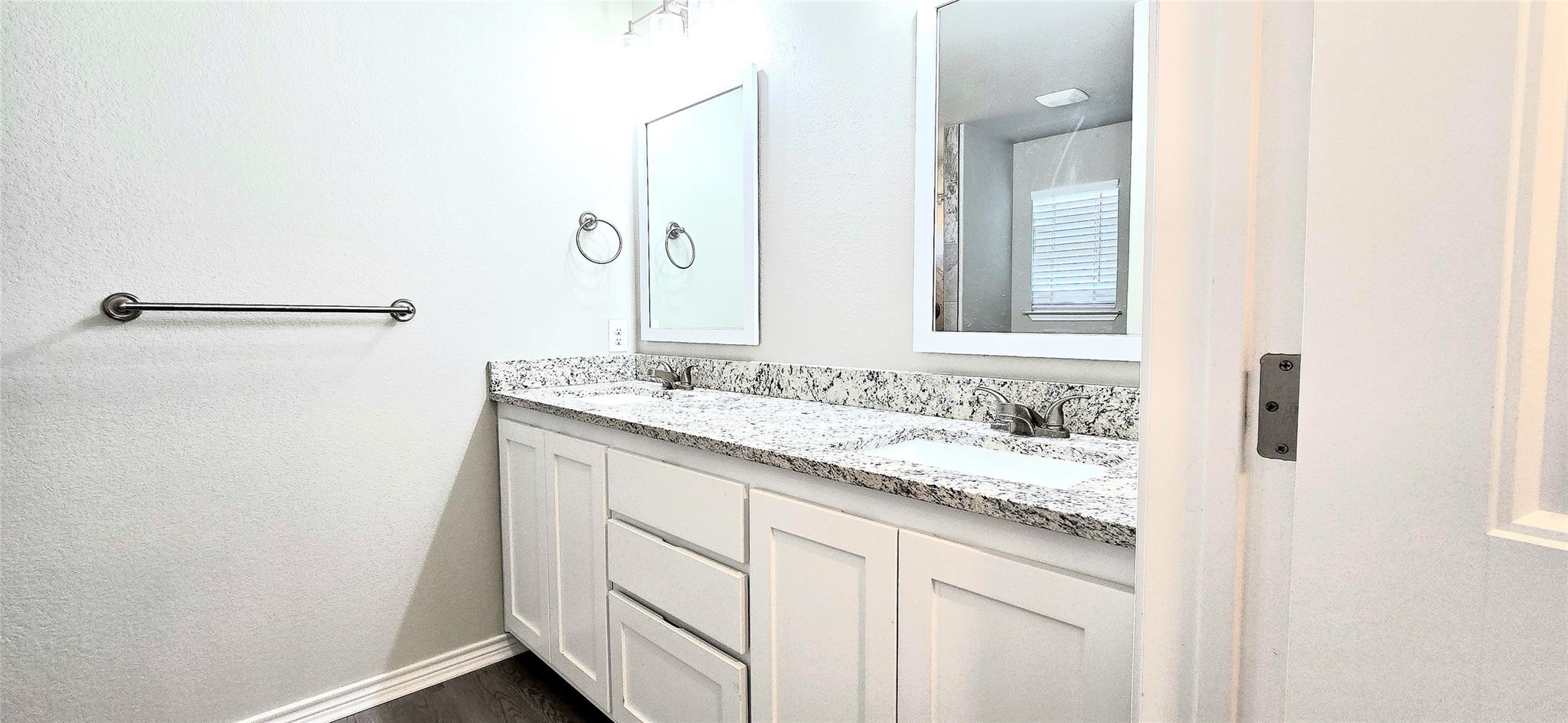 136 Mike Warner Dr, Burnet, TX 78611