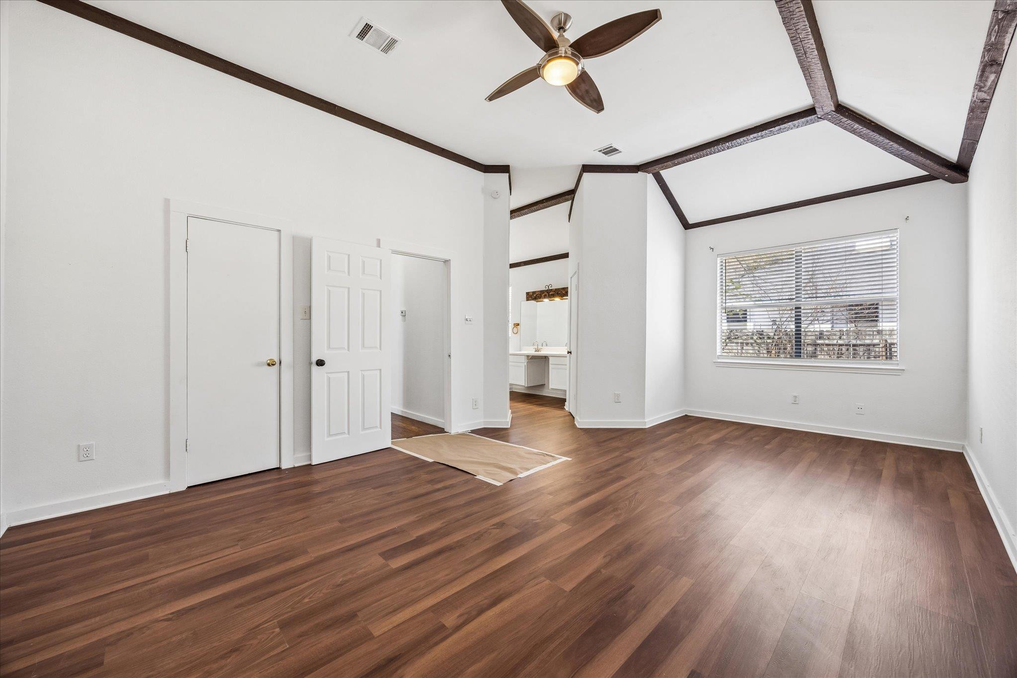 6502 Bramber Ln, Austin, TX 78754