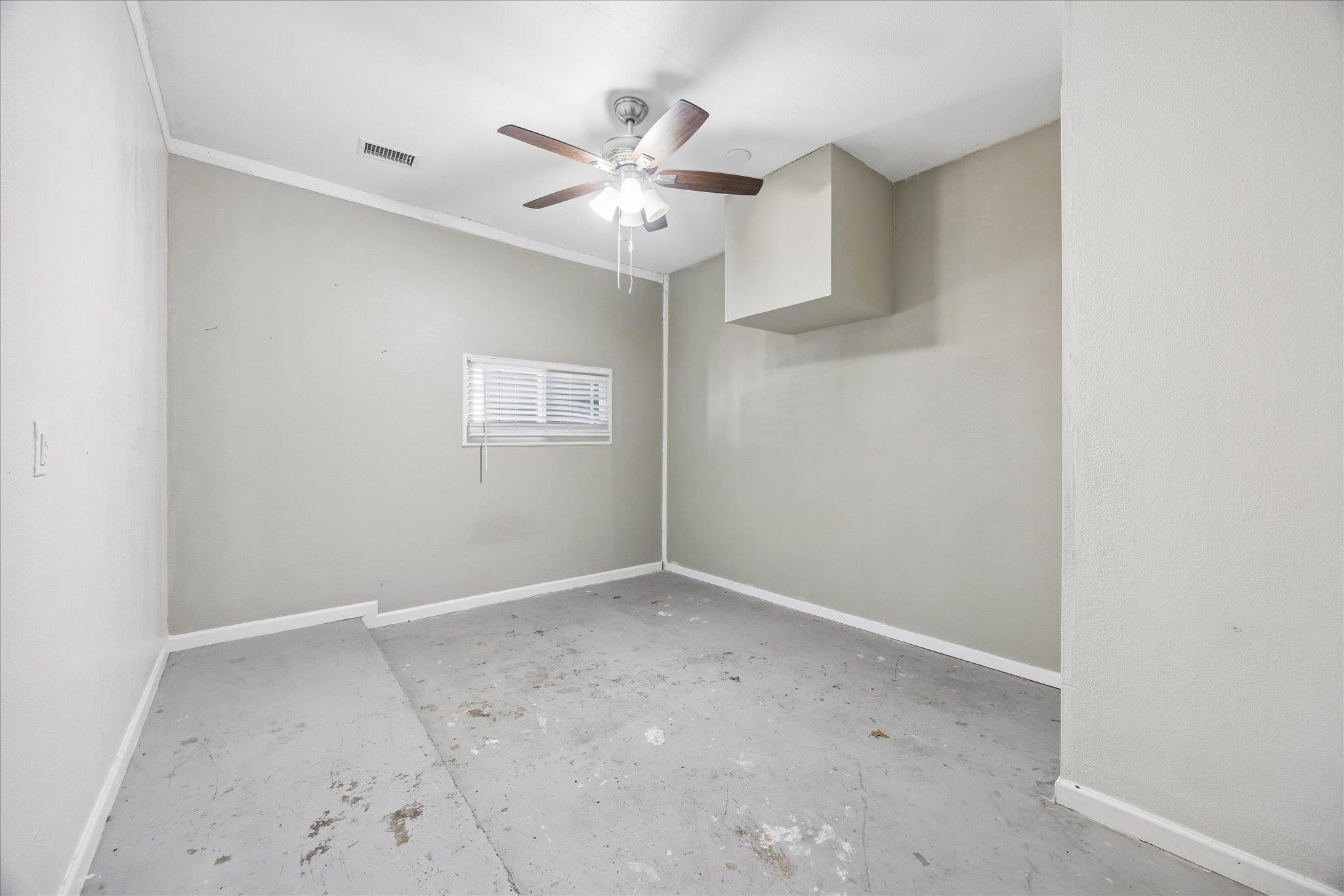 6502 Bramber Ln, Austin, TX 78754