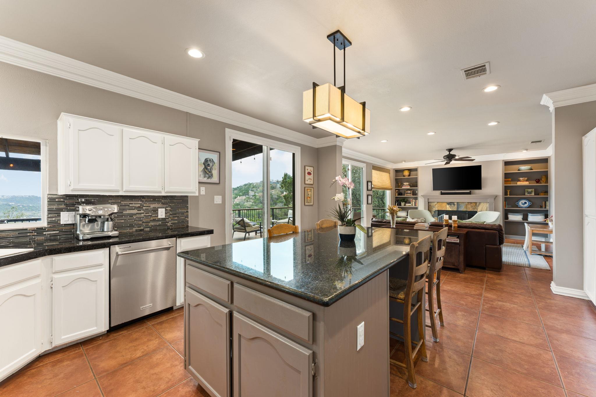 6711 Lakewood Point Cv, Austin, TX 78750