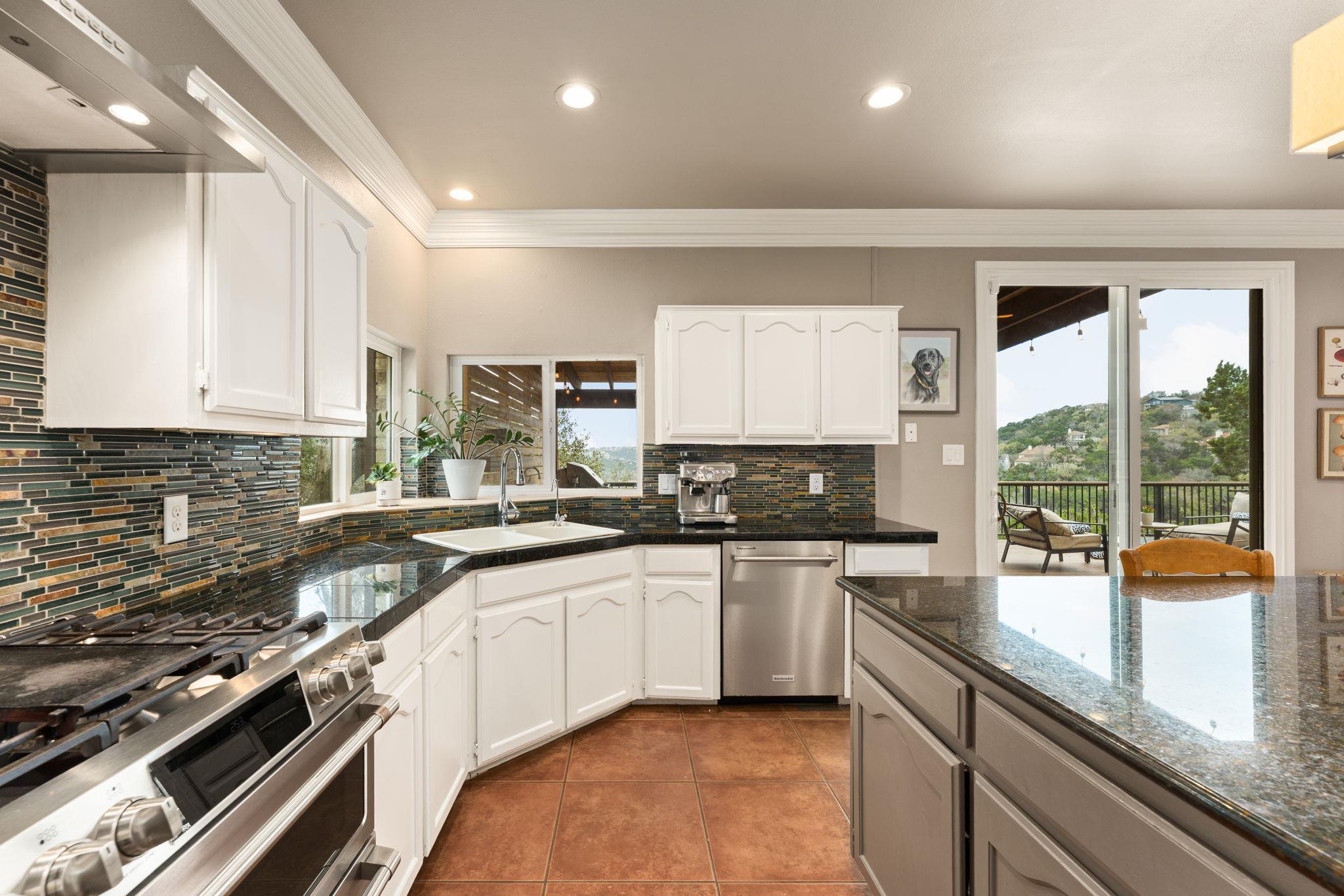 6711 Lakewood Point Cv, Austin, TX 78750