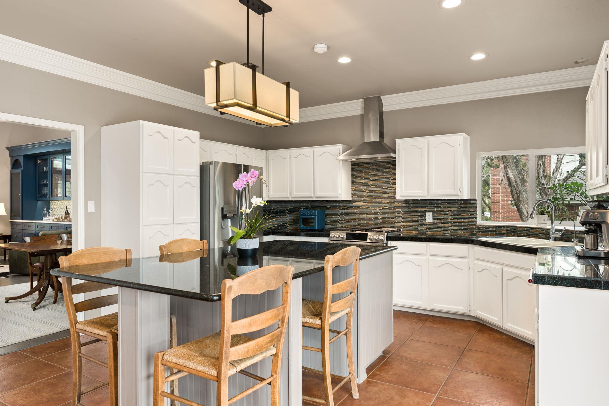 6711 Lakewood Point Cv, Austin, TX 78750