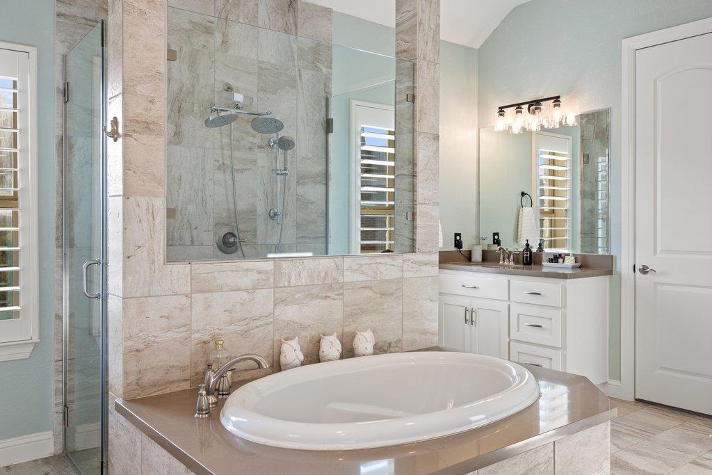 207 San Siro Cv, Austin, TX 78738